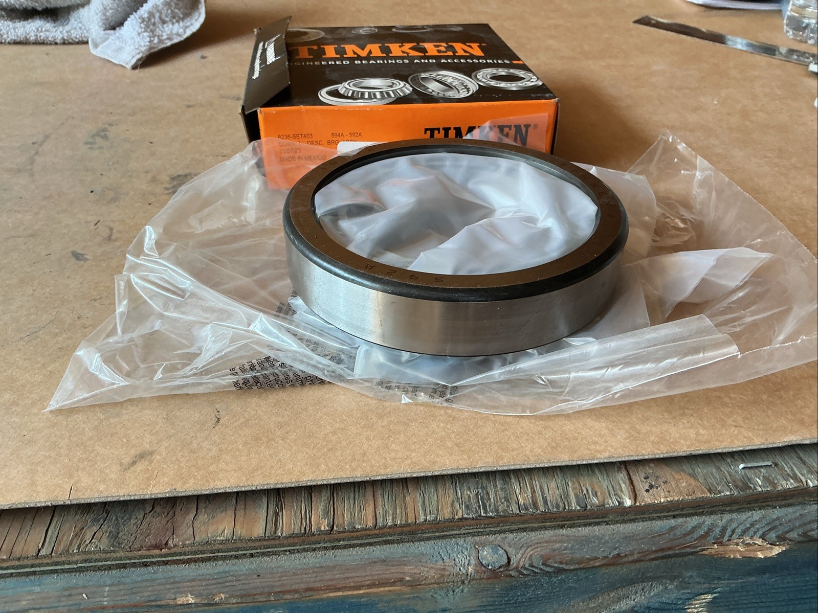 New TIMKEN SET403 594A/592A Wheel Bearing and Race Set-Race Set