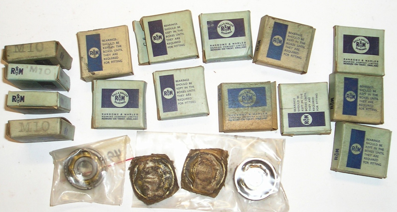 49-162 nos 1 pair M10 R&M brand 3 piece magneto bearing size 10x28x8 mm