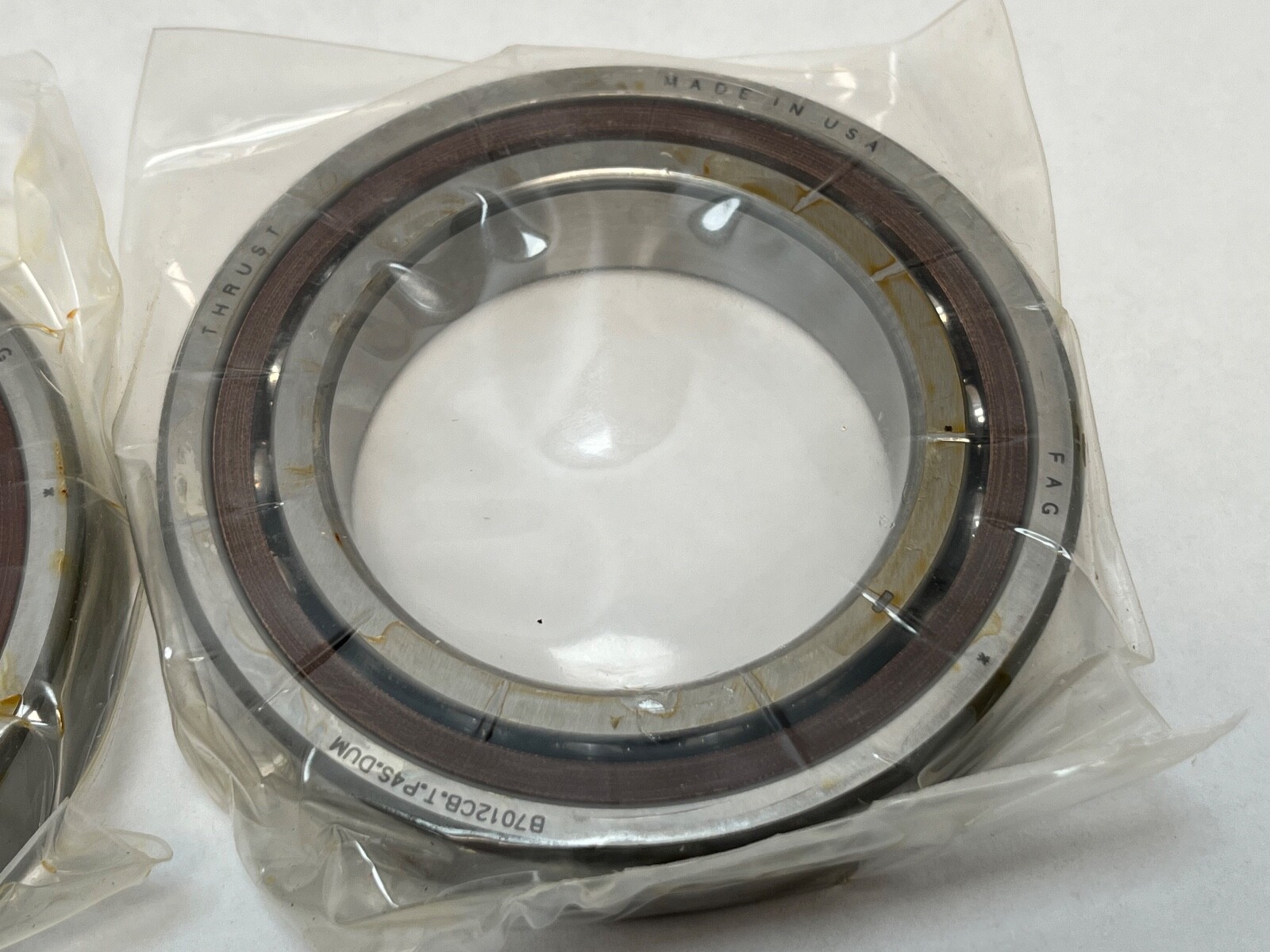FAG B7012CB.T.P4S.DUM Bearing 60x95x18 mm 7012C B-7012-CB-T-P4S-DUM USA 2 Pcs