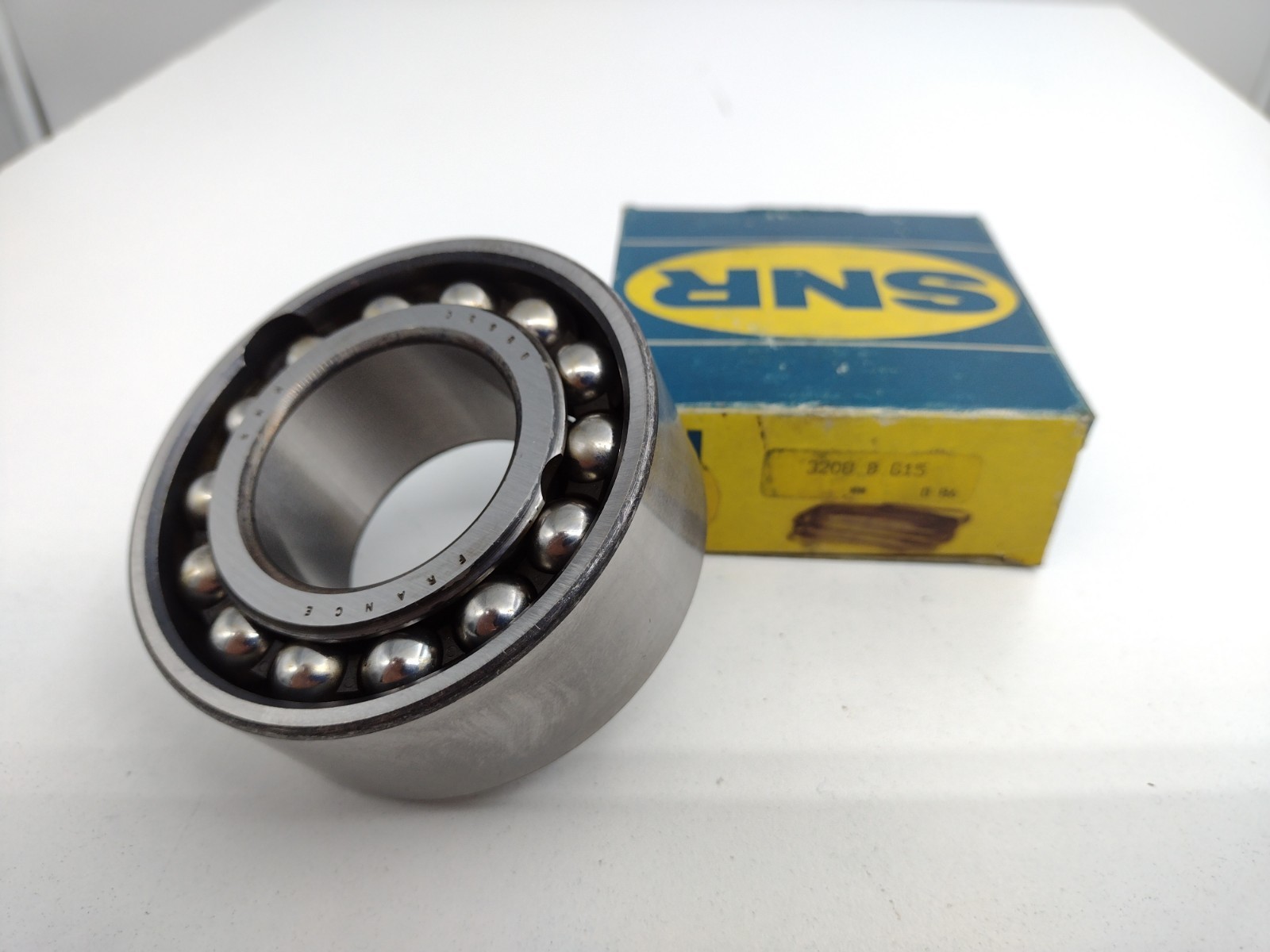 *** SNR 3208 B G15 Double Row Angular Contact Ball Bearing mm Bore