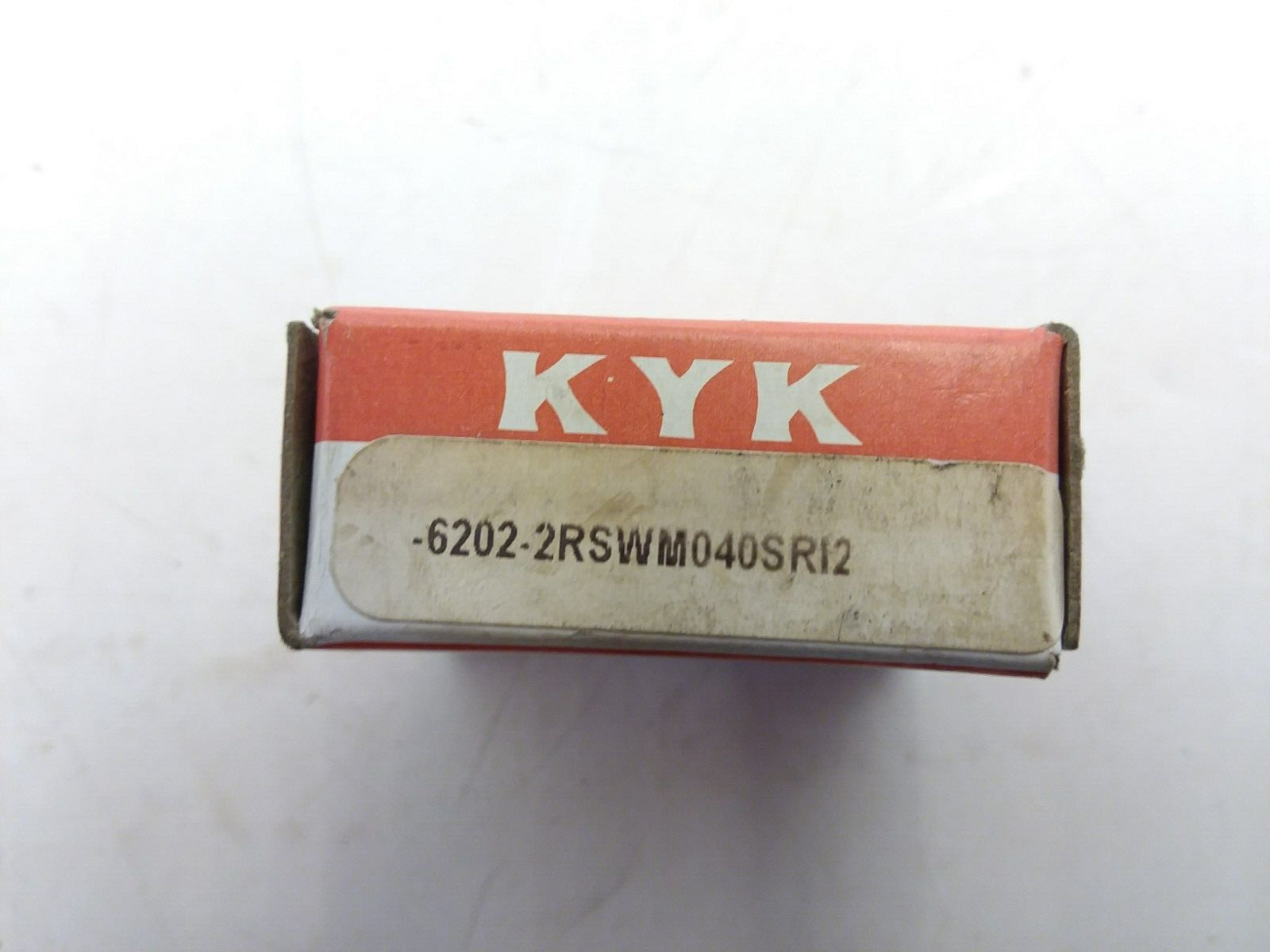 KYK 6202-2RS WM040SR12 BALL BEARING 15MM X 35MM X 11MM NIB