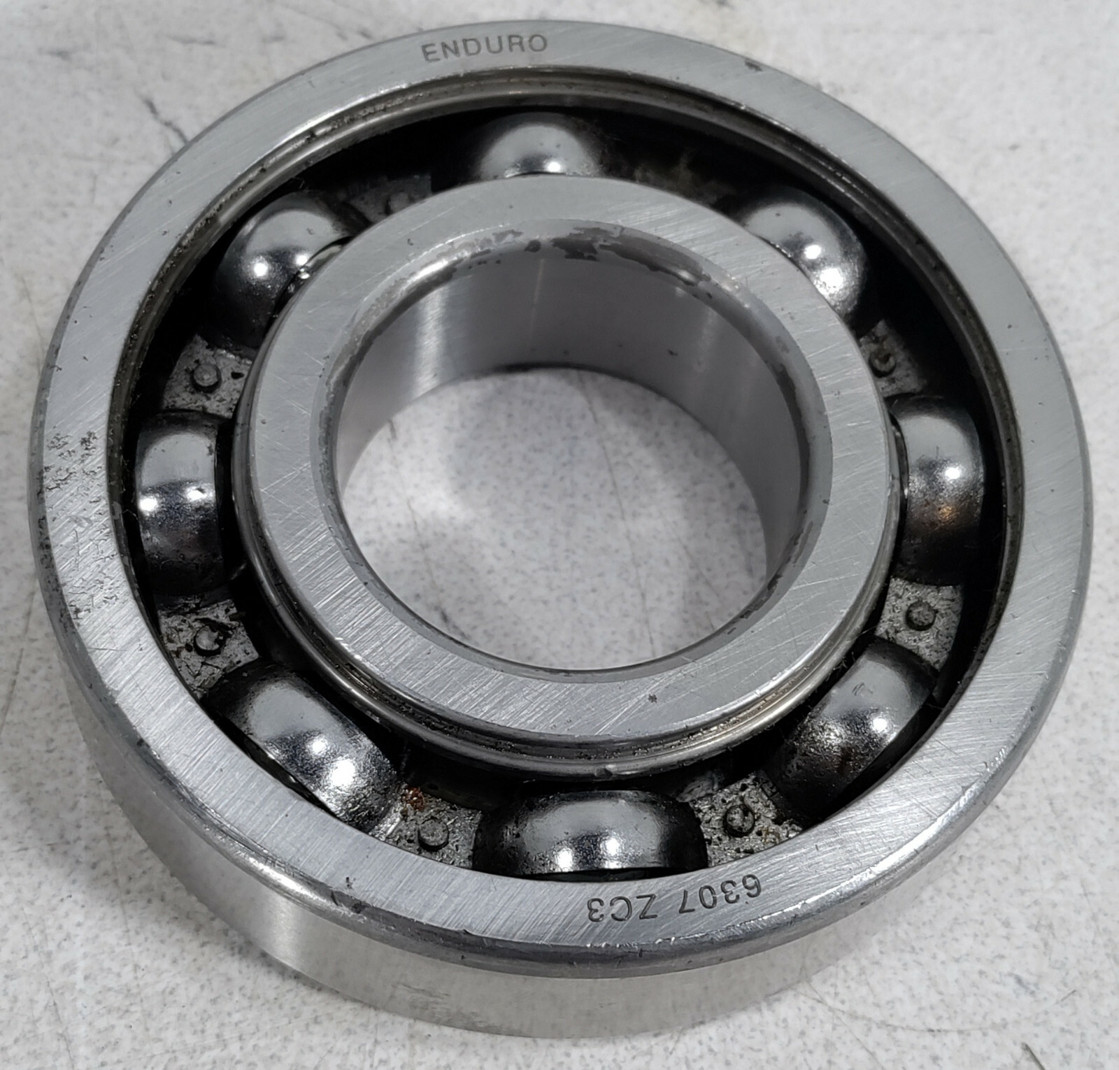 1 NEW ENDURO 6307ZC3 SINGLE ROW RADIAL BALL BEARING NNB ***MAKE OFFER***