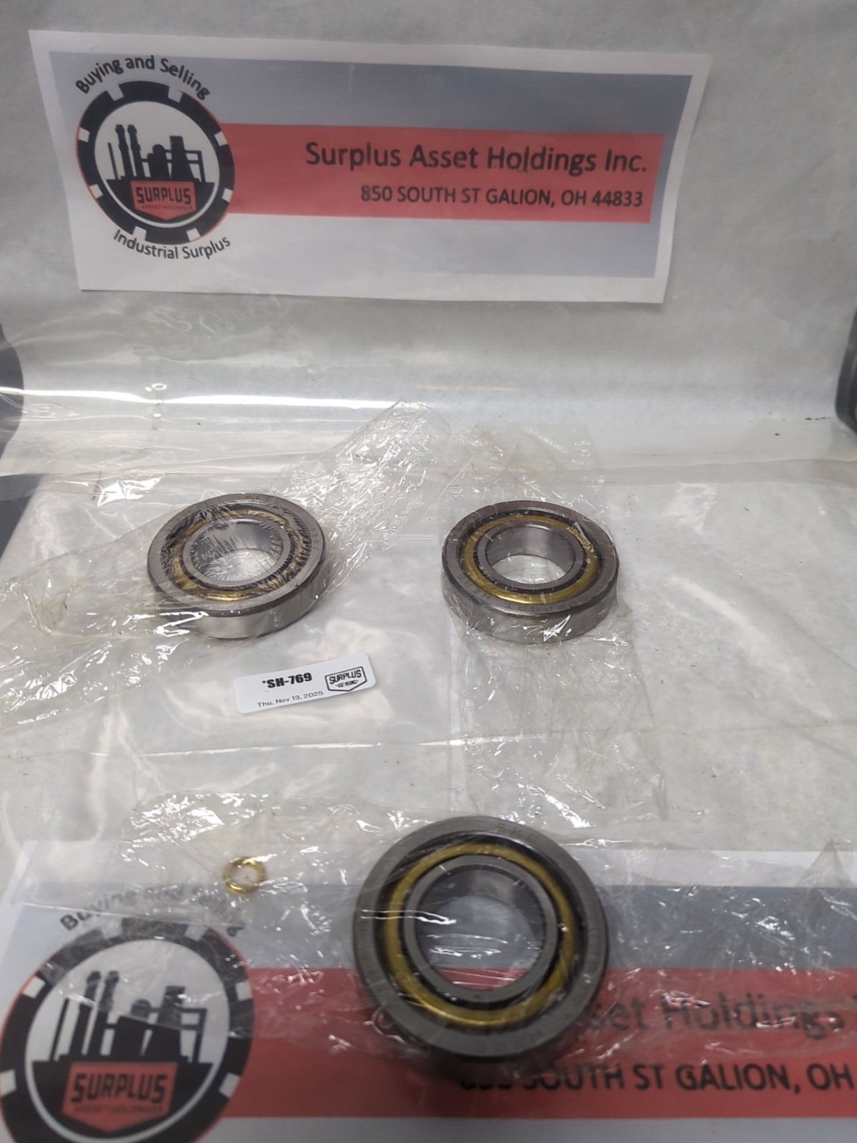 SKF,7207 BG,ANGULAR CONTACT BEARING LOT OF 3 PRE-OWNED