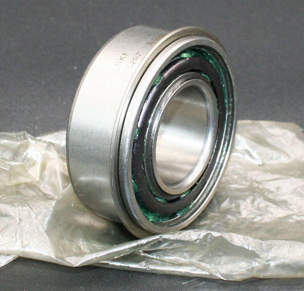One (1) SKF 5207 A 2RS1NR/C3 Angular Contact Bearing 35 MM ID One Seal 3207 A