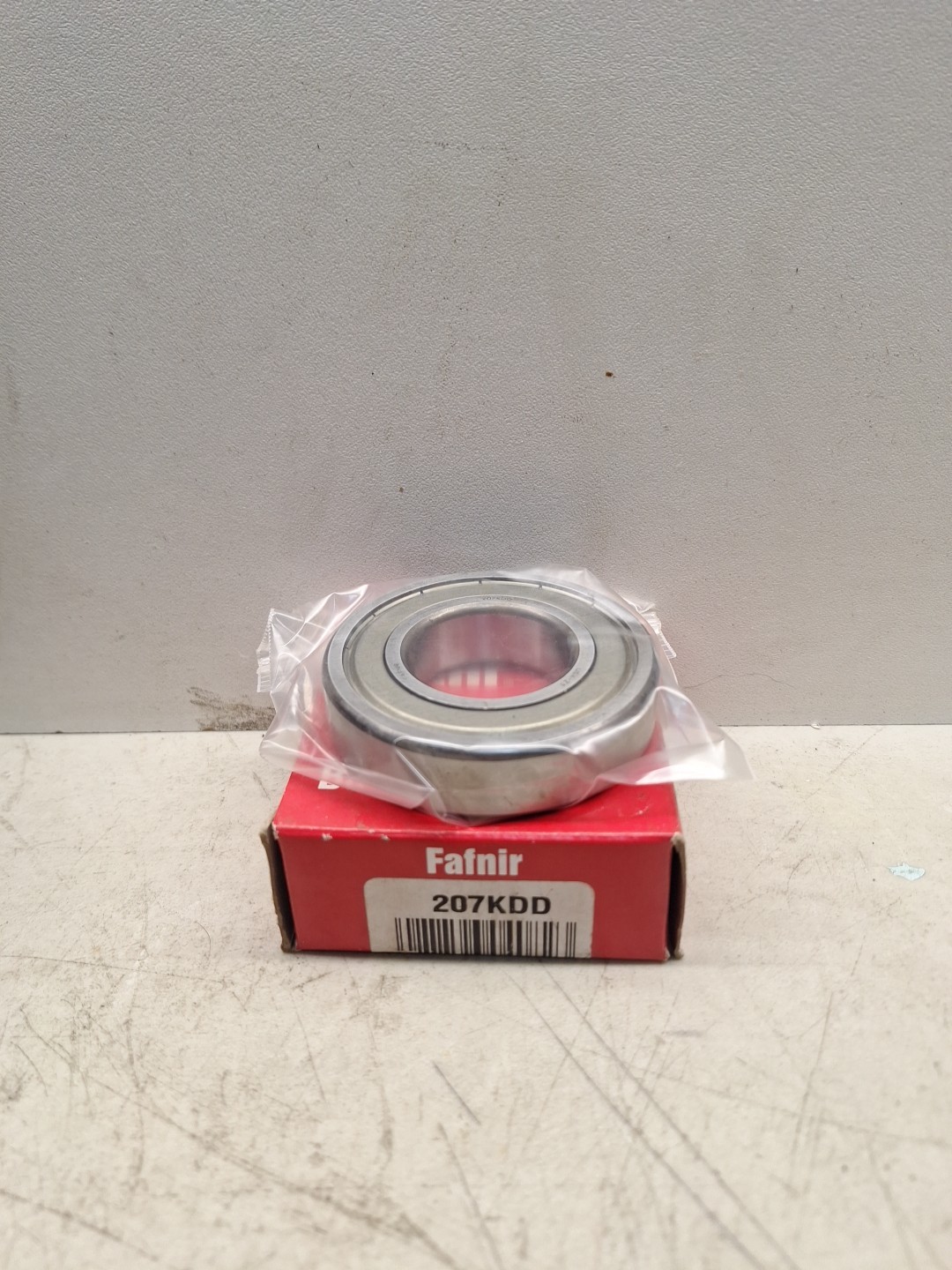 Fafnir 207KDD Double Shielded Deep Groove Ball Bearing