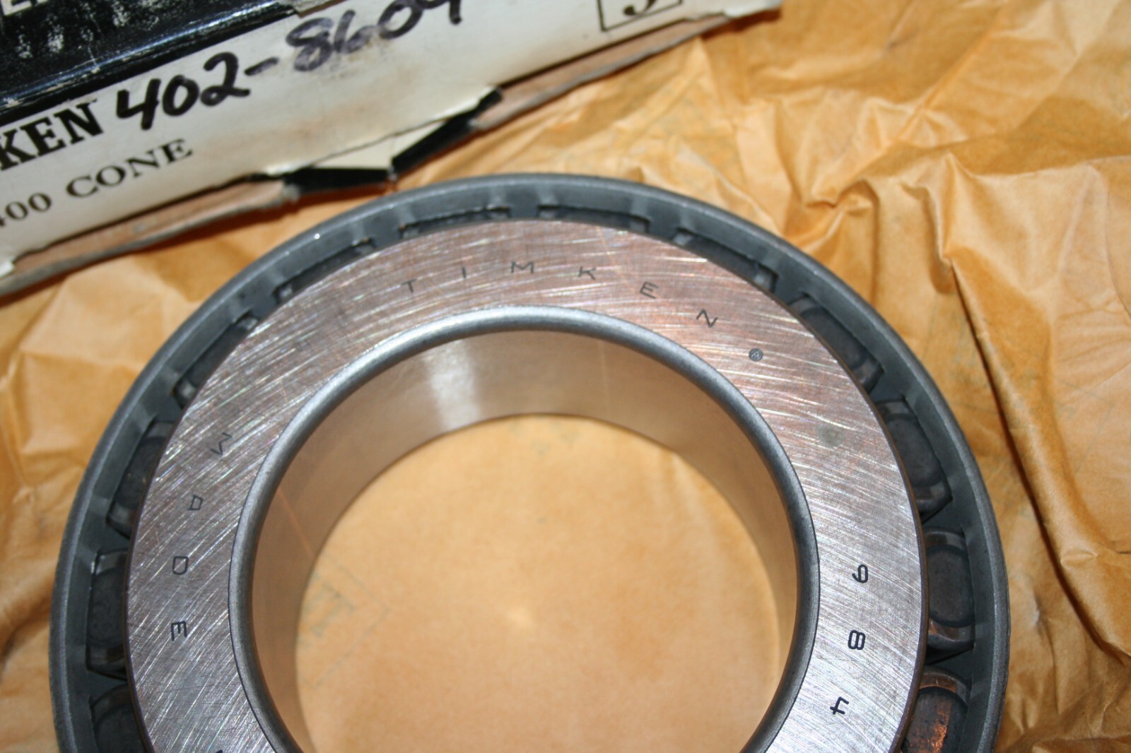 TIMKEN 98400-3 Tapered Roller Bearing Cone Class 3 Precision; 4″ Bore – NEW –