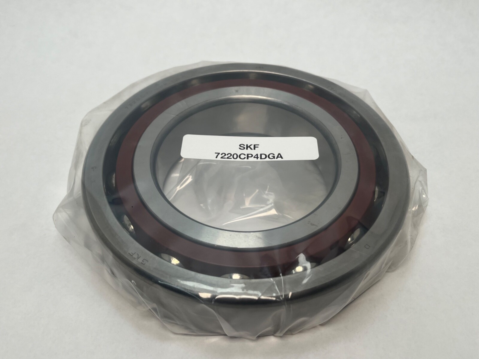 SKF 7220-CGA/P4 Angular Bearing 100x180x34 mm 7220C 7220-C-P4-DGA Italy