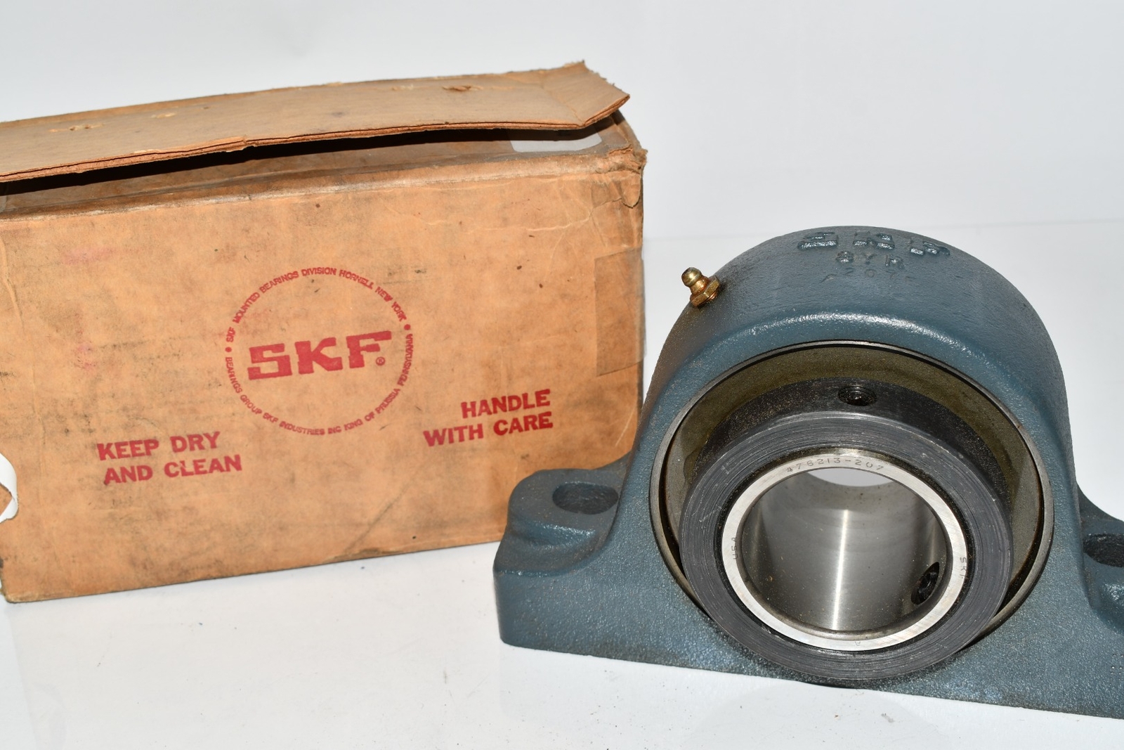 NEW SKF SYR 207 E 2-7/16” 2 Bolt Pillow Block Bearing