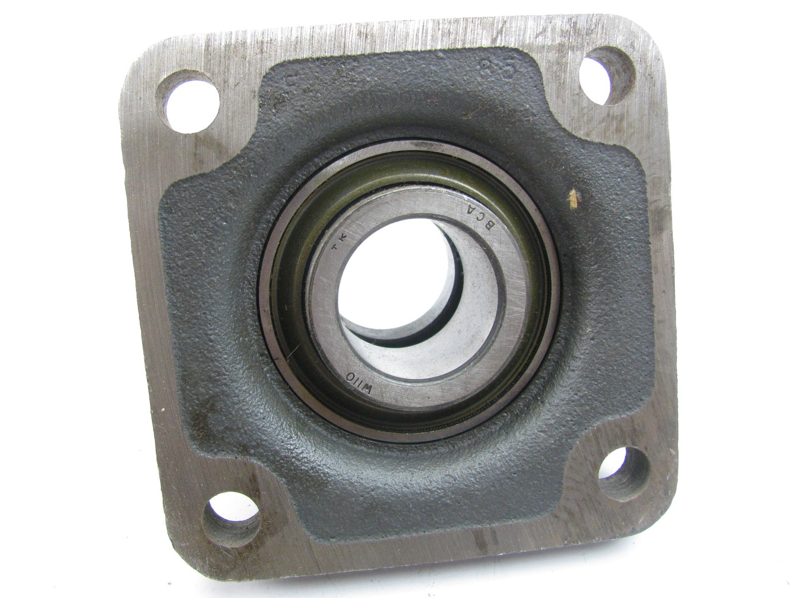 BCA FEDERAL MOGUL FWG-1-3/4-R FWG13/4R 4 BOLT FLANGE BLOCK 1-3/4″ BORE