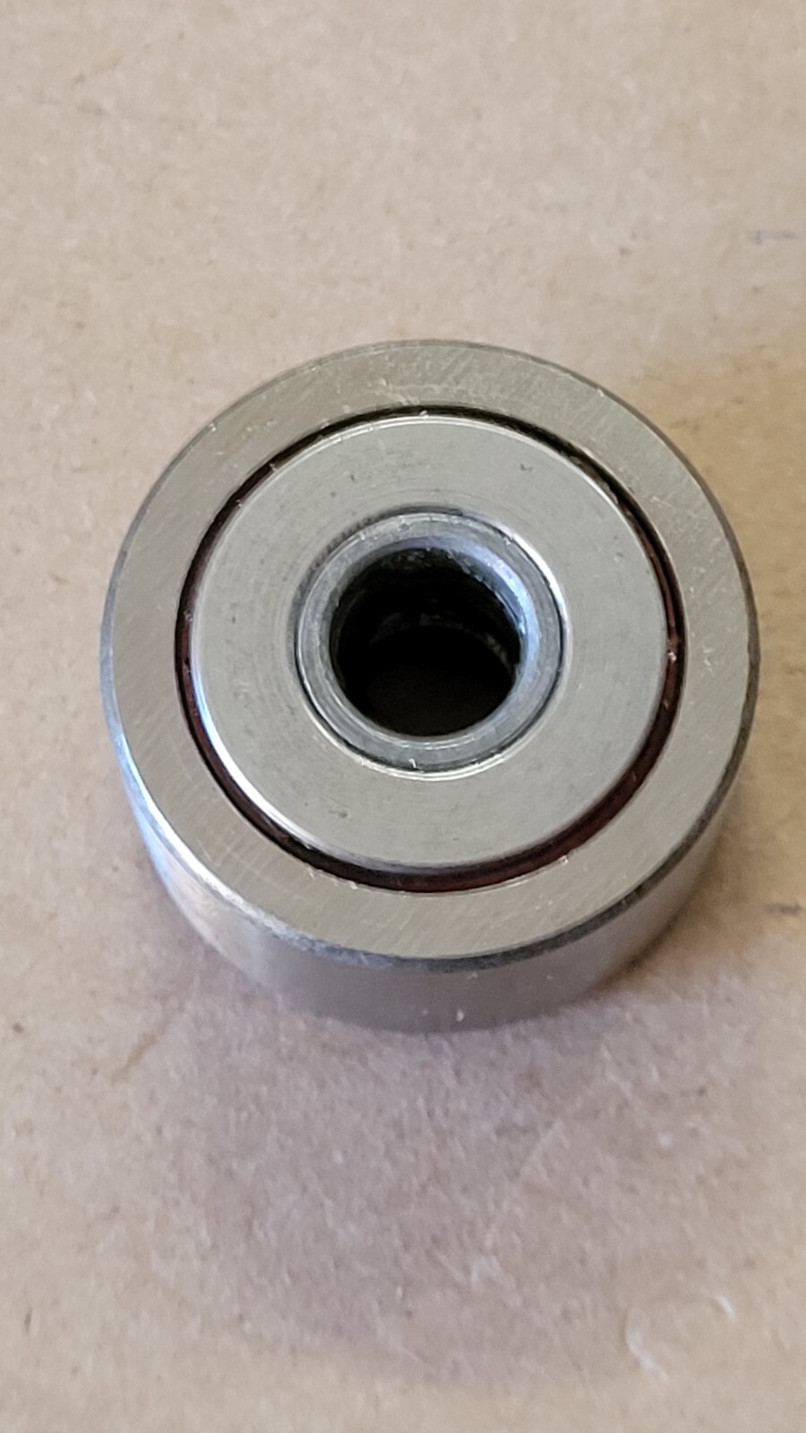 Smith YR-1-1/8-XC Needle Bearing Cam Follower 1-1/8″ OD 5/16″ Bore