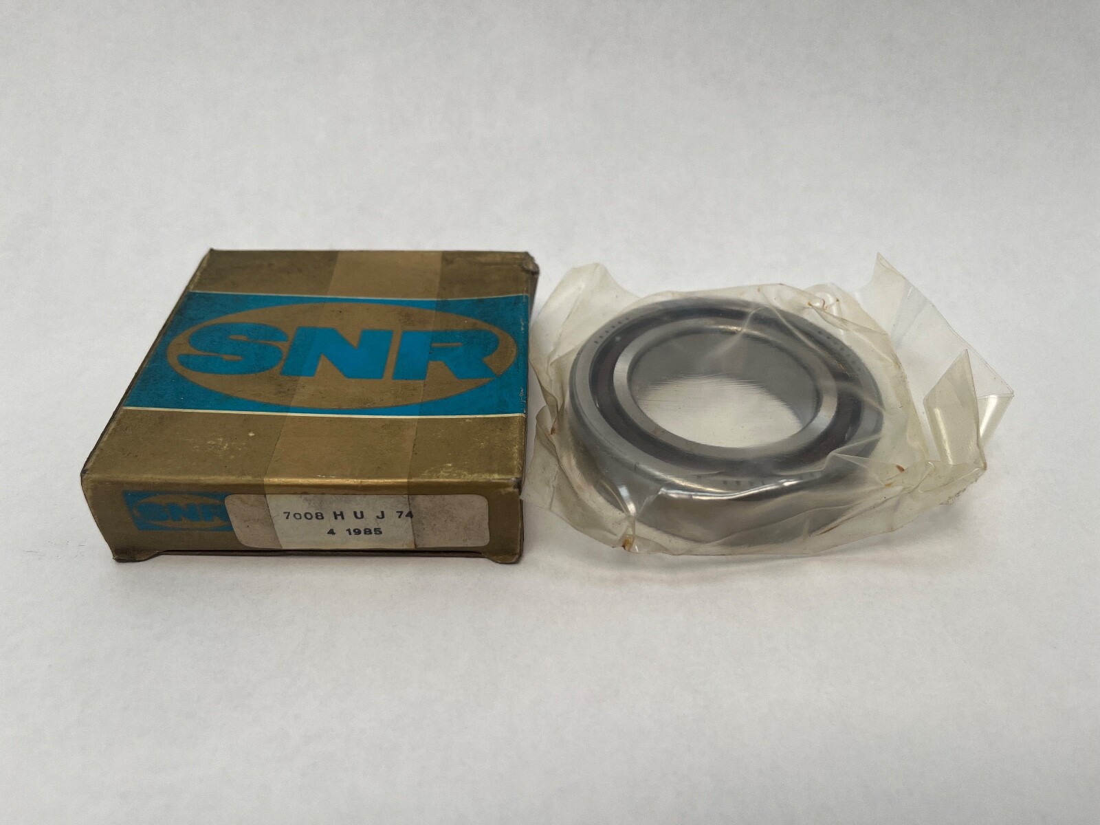 SNR 7008HUJ74 Bearing 40x68x15 mm 7008-E-T-SUL-P4 7008-H-U-J74 France