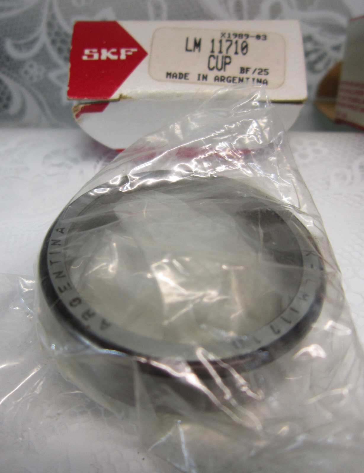 SKF x1989-03 LM 11710 CUP BF/25 + (2) BS 16516 Parts ~ New Old Stock