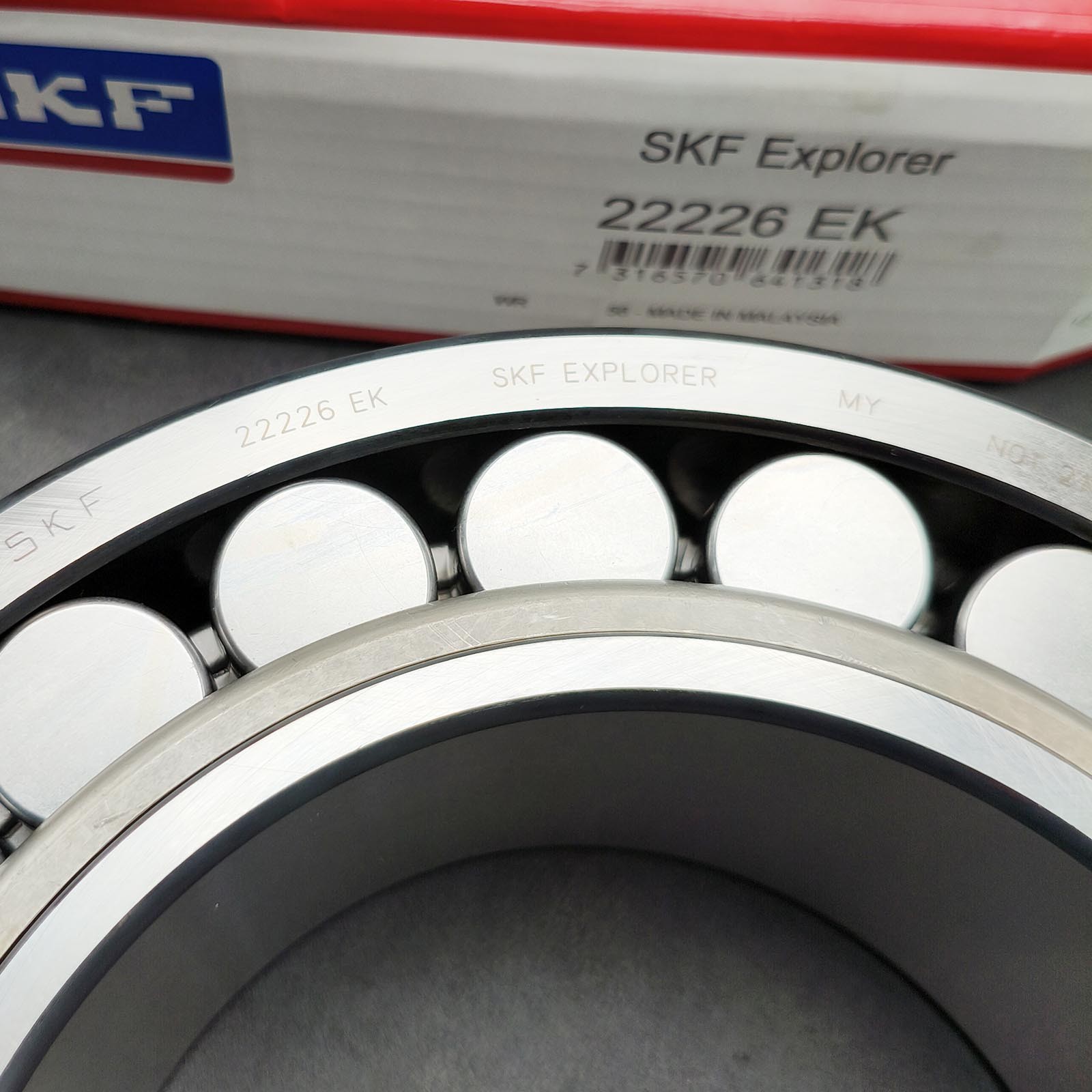 New Spherical Roller Bearing for SKF 22226 EK