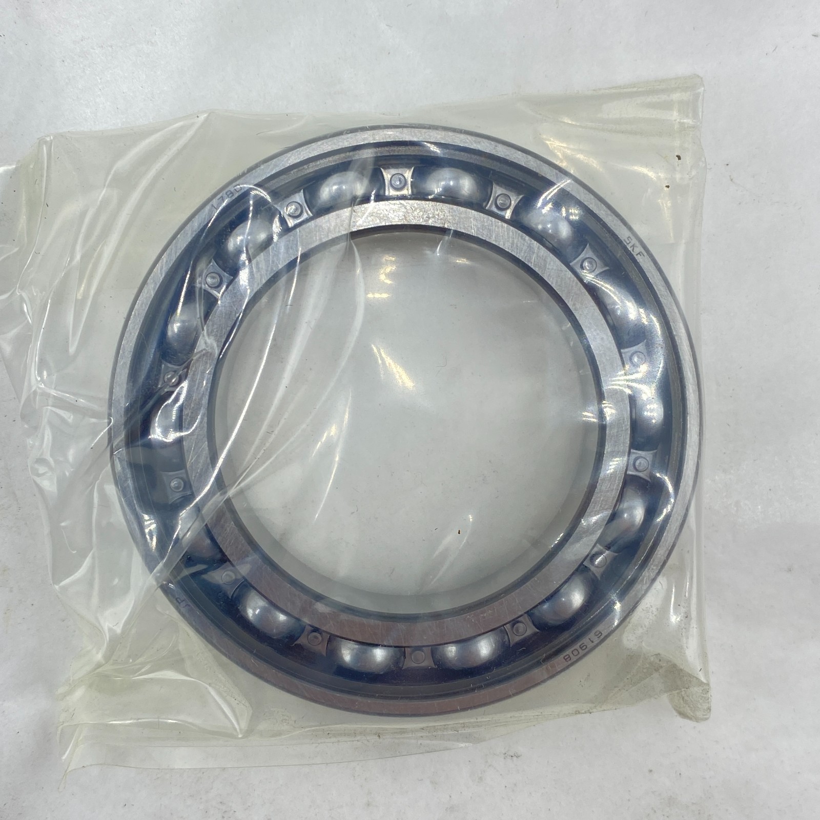 SKF 61908 SINGLE ROW DEEP GROOVE BALL BEARING 40X62X12mm 61908 New