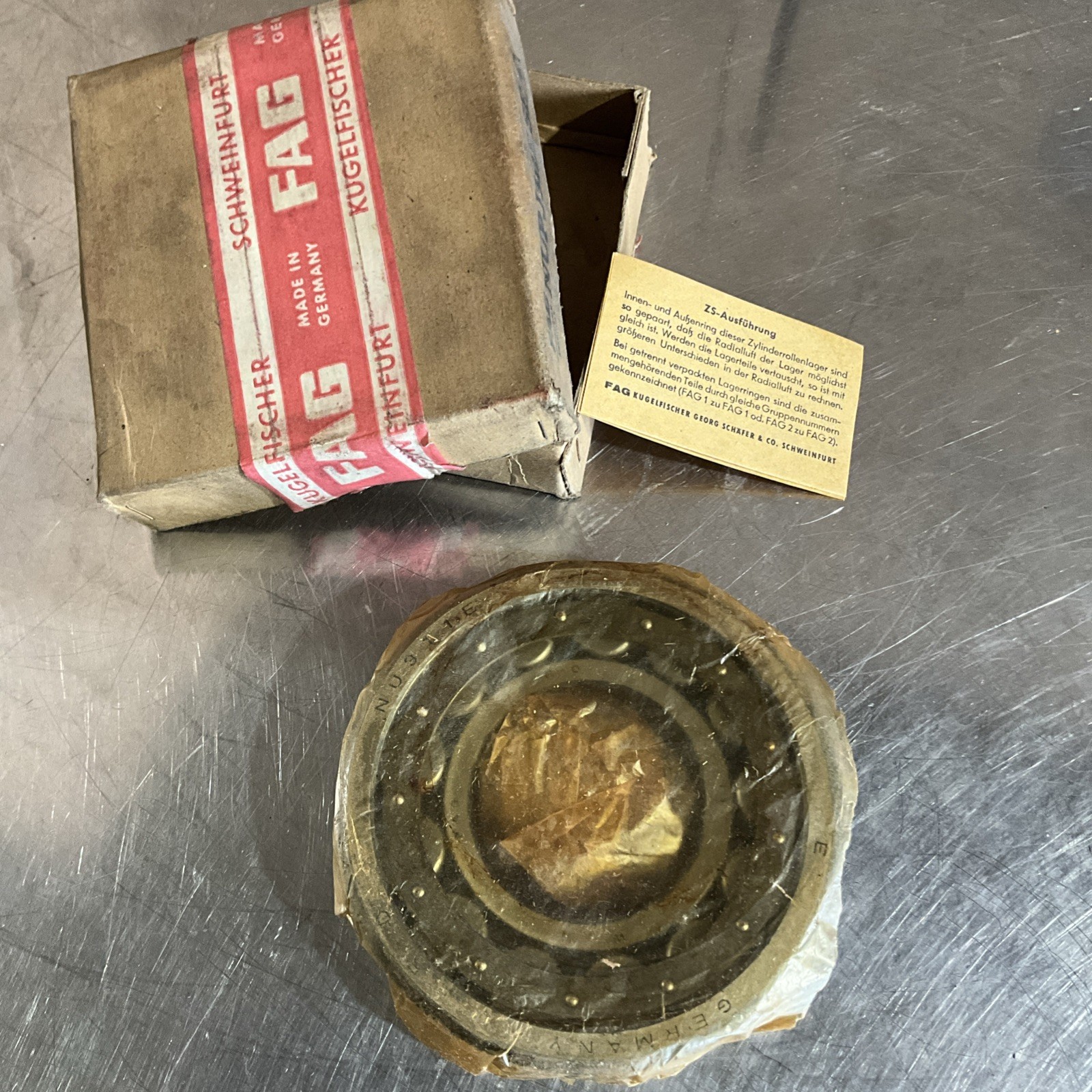 NOS FAG ROLLER BEARING 311 NU311 NU311E Germany