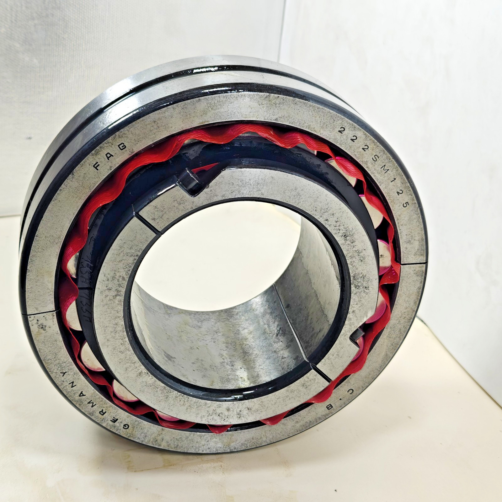 222SM125 FAG Split Spherical Roller Bearing FAG 222.SM.125-TVPA 125x250x68mm
