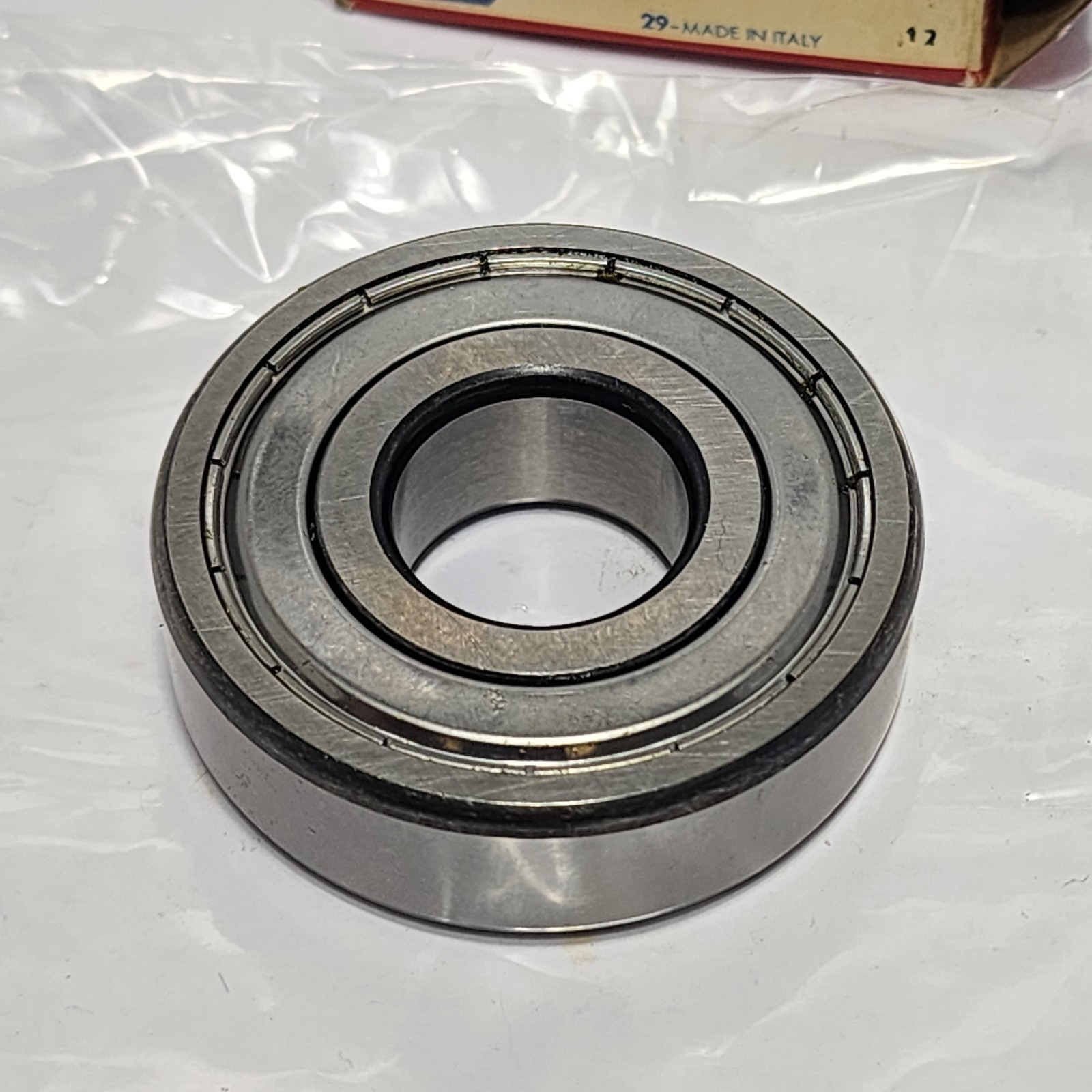 SKF 6304 2ZC3 / 6304 2Z/C3GJN 20x52x15 mm 6304 2Z C3 6304ZZ C3 6304 ZZ