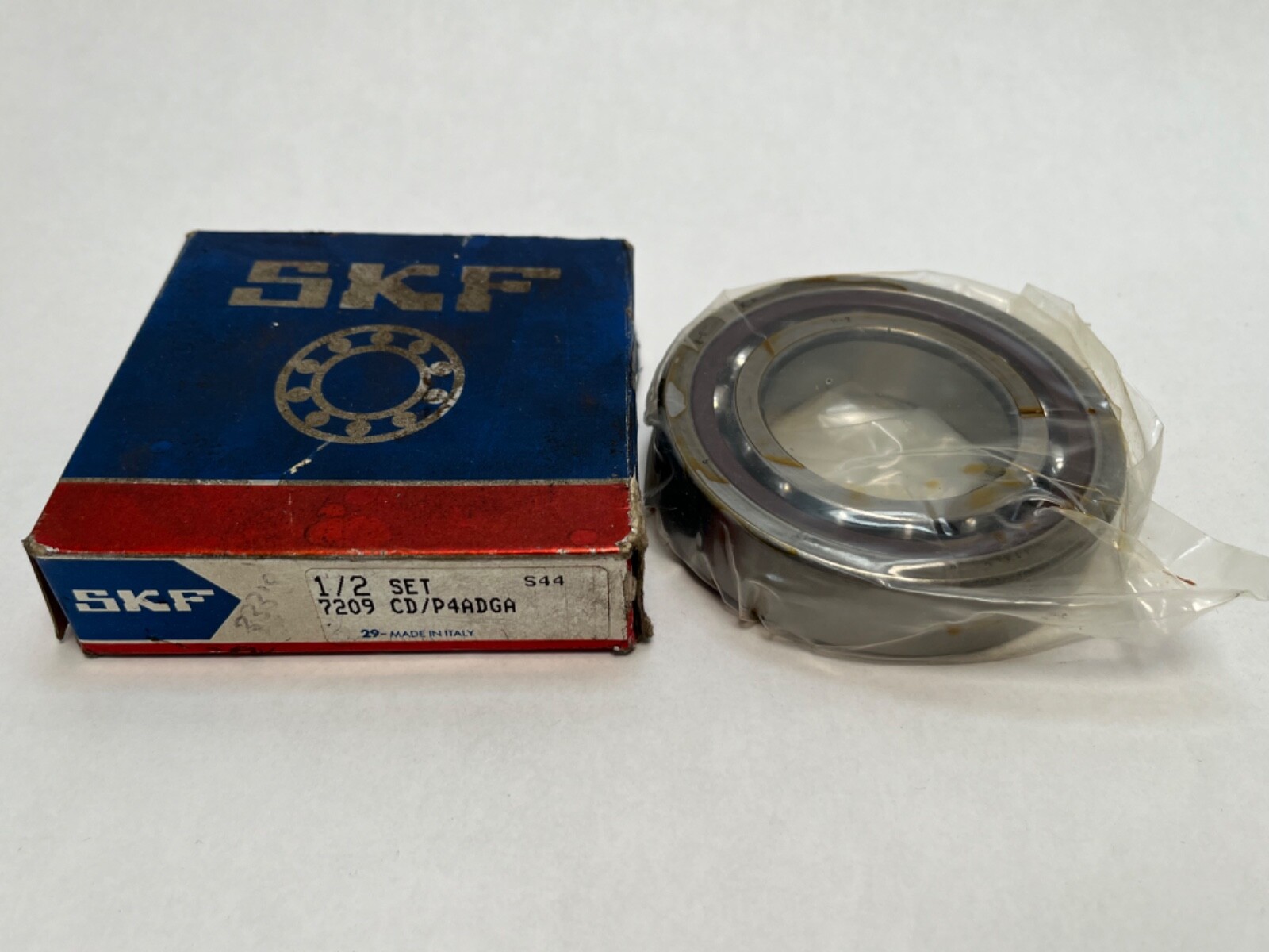 SKF 7209-CDGA/P4A Bearing 45x85x19 mm 7209C 7209-CD-P4A-DGA Italy