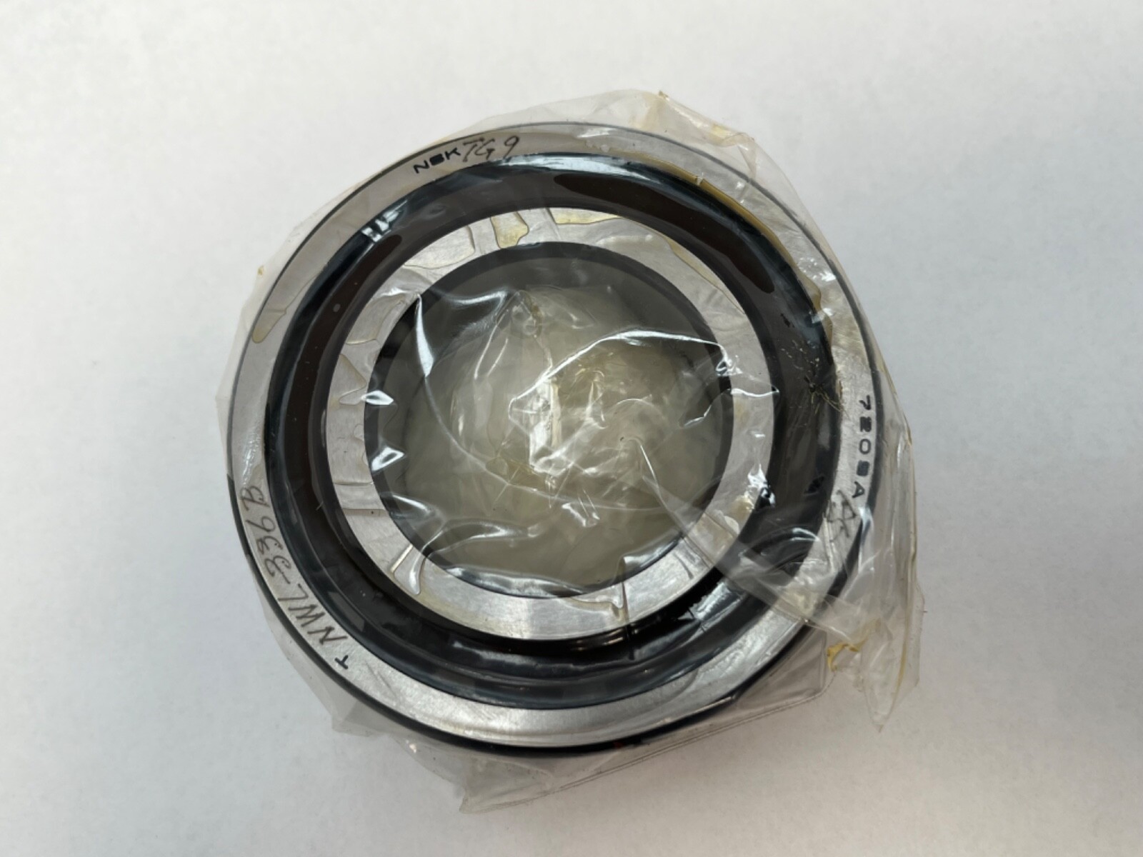 NSK 7209ATYP5 Angular Bearing 7209A 7209-A-TY-P5 45x85x19 mm