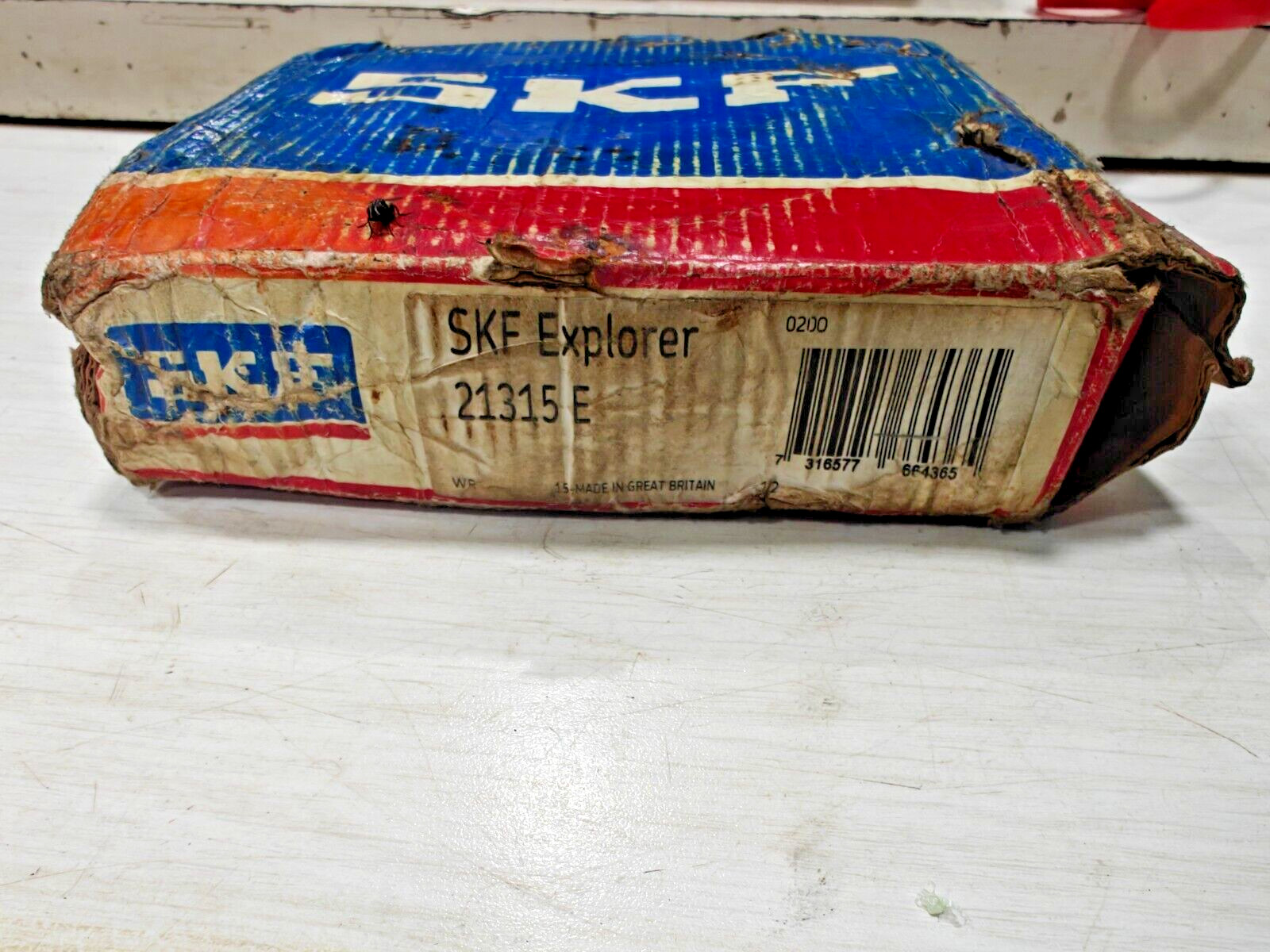 21315E SKF Explorer Spherical Roller Bearing New 75x160x37mm,, SKF 21315 E ,, UK