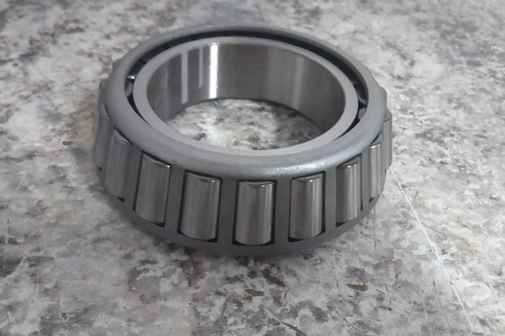 NTN 32215U 75mm Bore Diameter Tapered Roller Bearing Assembly