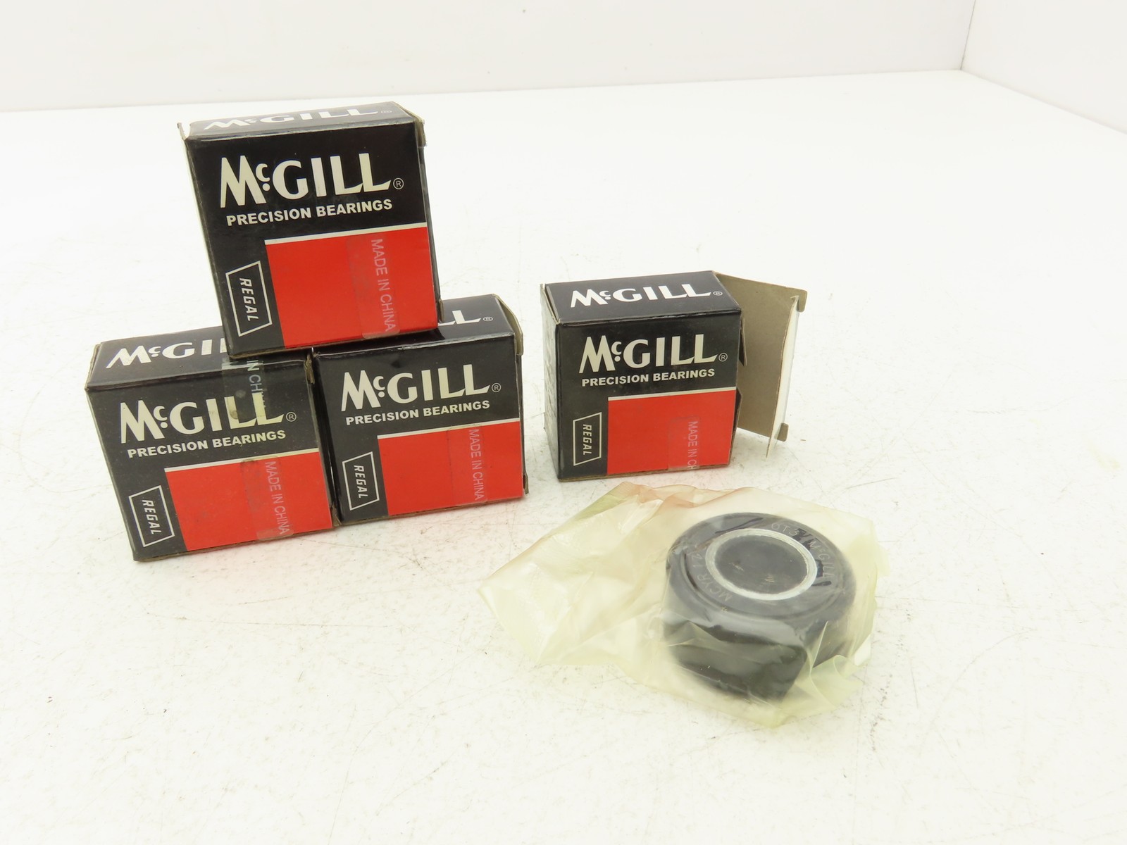 McGill MCYR 17S Crowned Yoke Roller Cam Follower Bearing 17mm Bore LOT OF 4