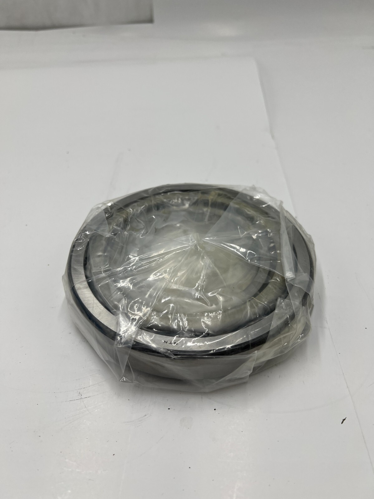 NTN Bearing Tapered Roller Bearing, Pressed Steel Cage 30216U