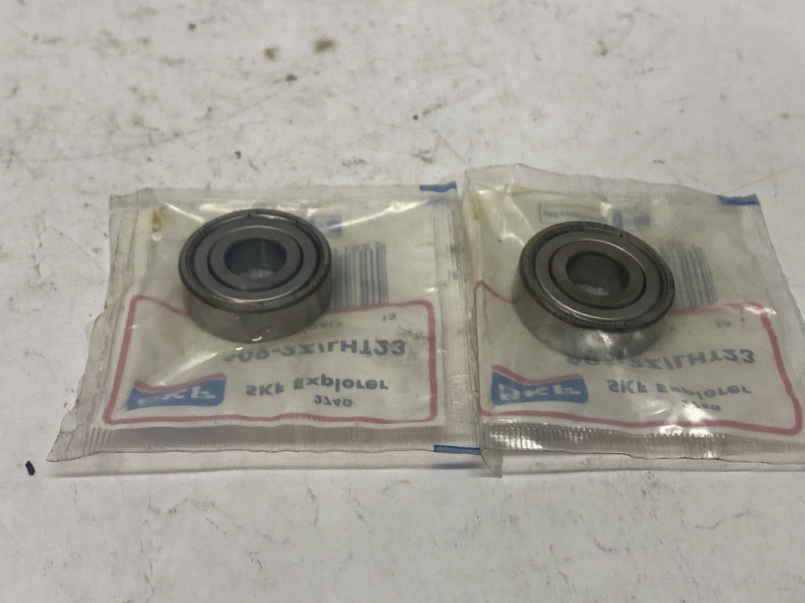 (2) NIB SKF 9mm ID 24mm OD 7mm W Double Shielded Ball Bearing 609-2Z/LHT23