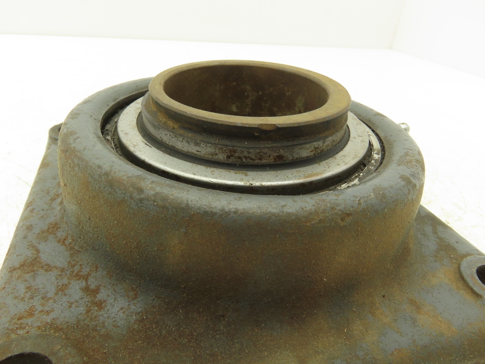 Fafnir RCJ 2 3/8 Flange Ball Bearing Unit 2 3/8″ Bore 4 Bolt No Locking Collar