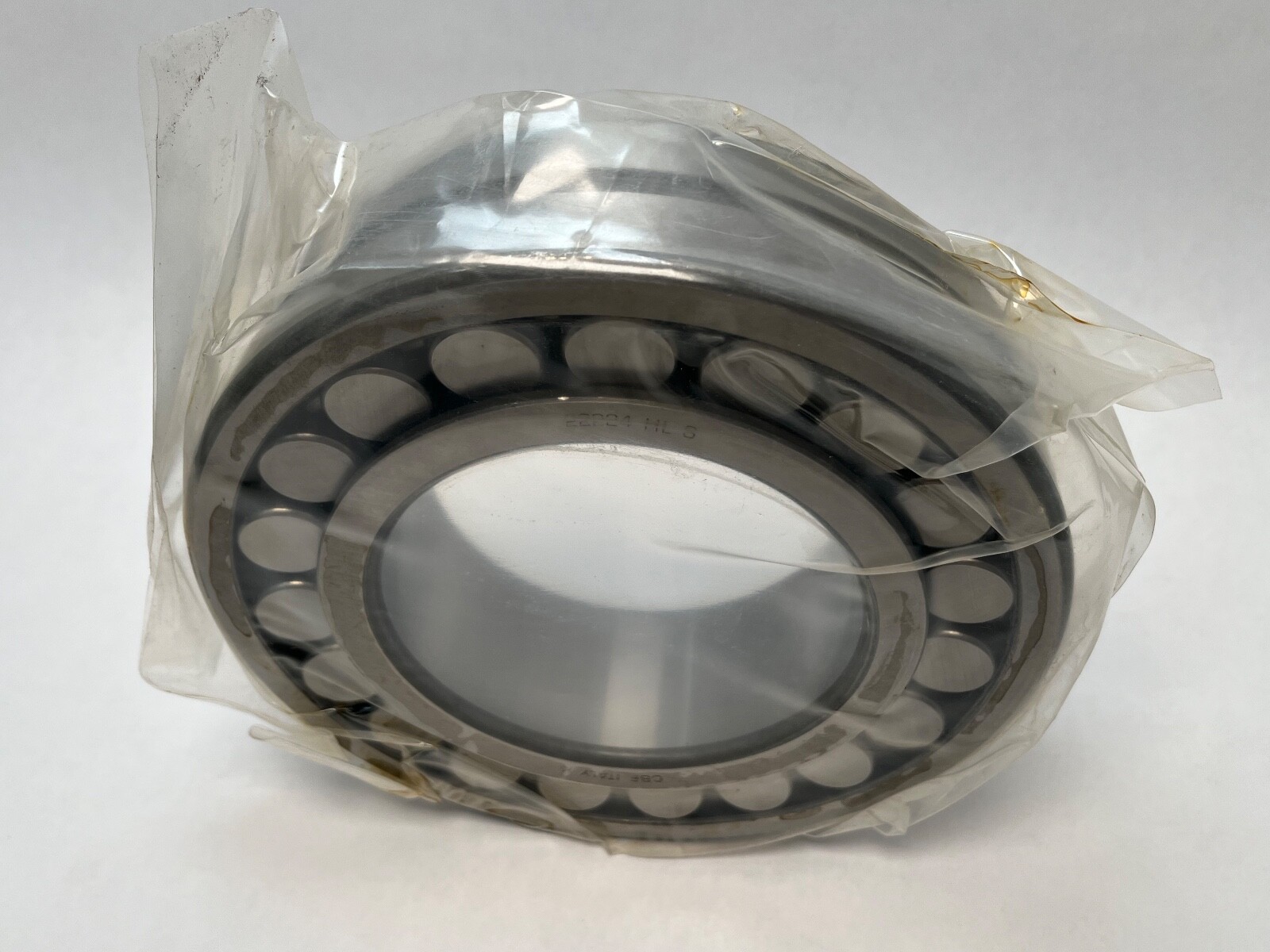 CBF 22224HLS Spherical Bearing 120x215x58 mm 22224-HL-S Italy