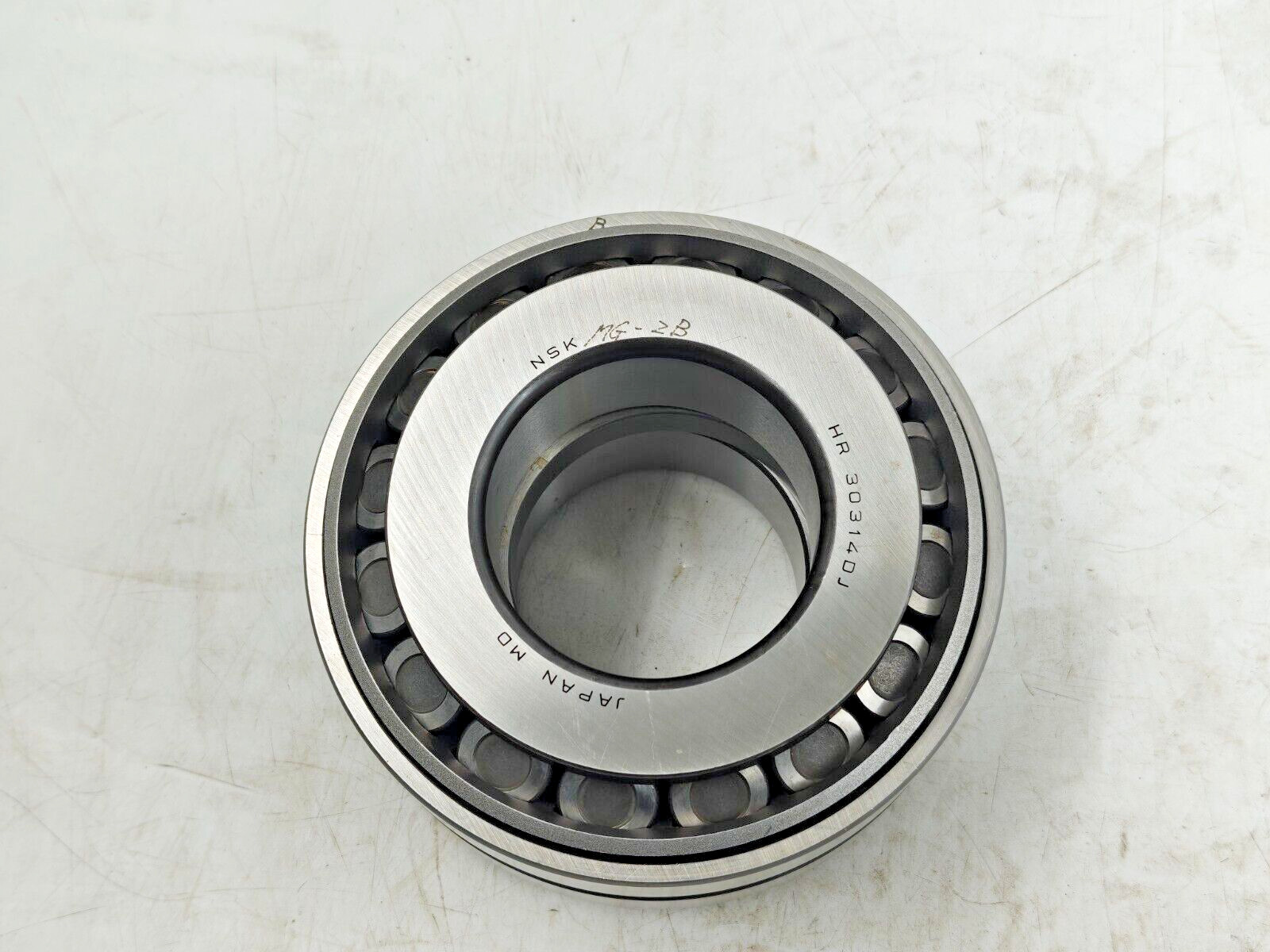 NSK HR 30314 DJ / HR 70KDE43 C3 Double-Row Tapered Roller Bearings
