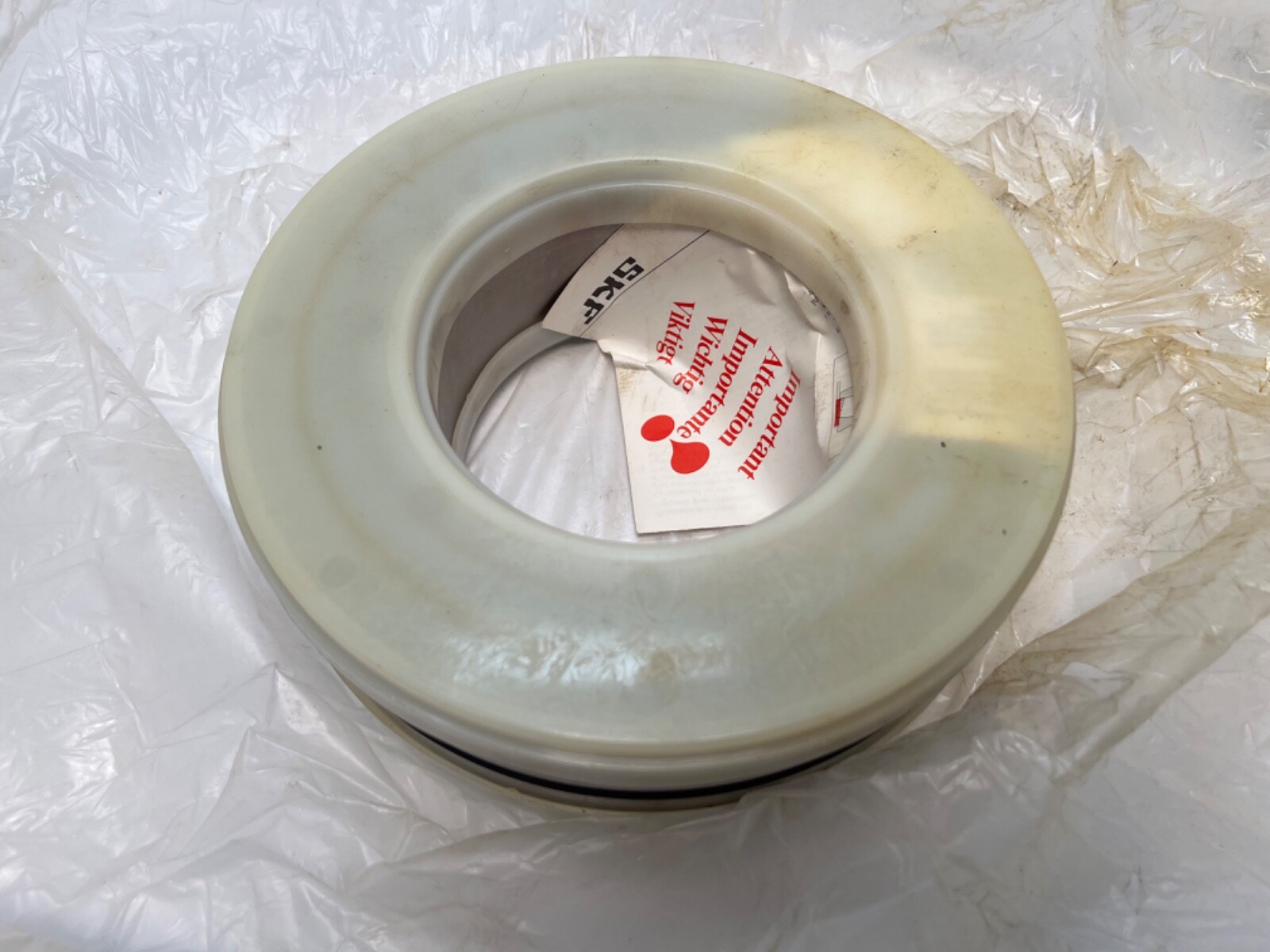 SKF 22222-E/C3VP108W33 Bearing Sealed 110x200x53 mm 22222-E-C3-VP108-W33 Sweden