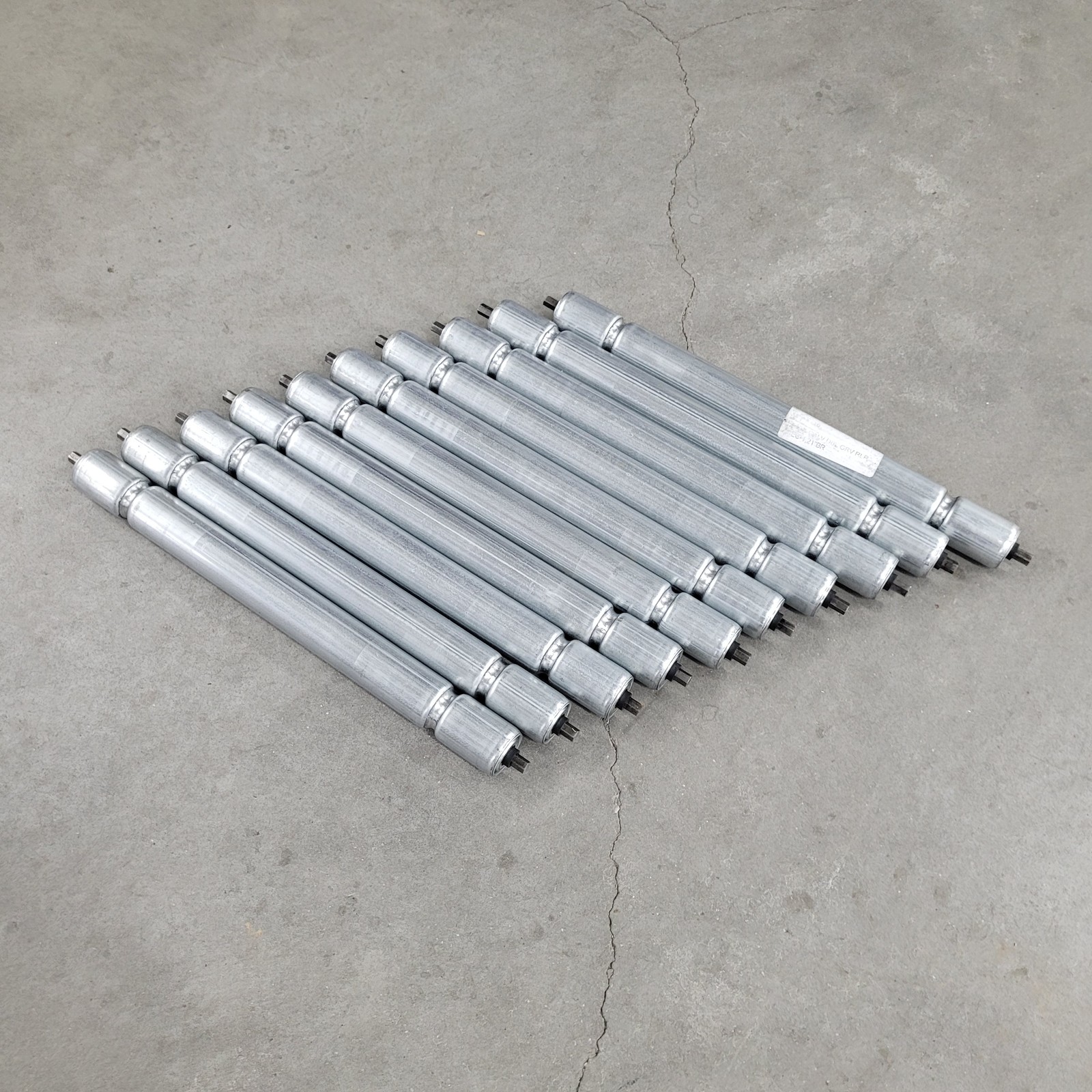 Lot of 10 – Hytrol B-21914-168 21″ Between Rail Conveyor Roller, 22 1/8″ Shaft