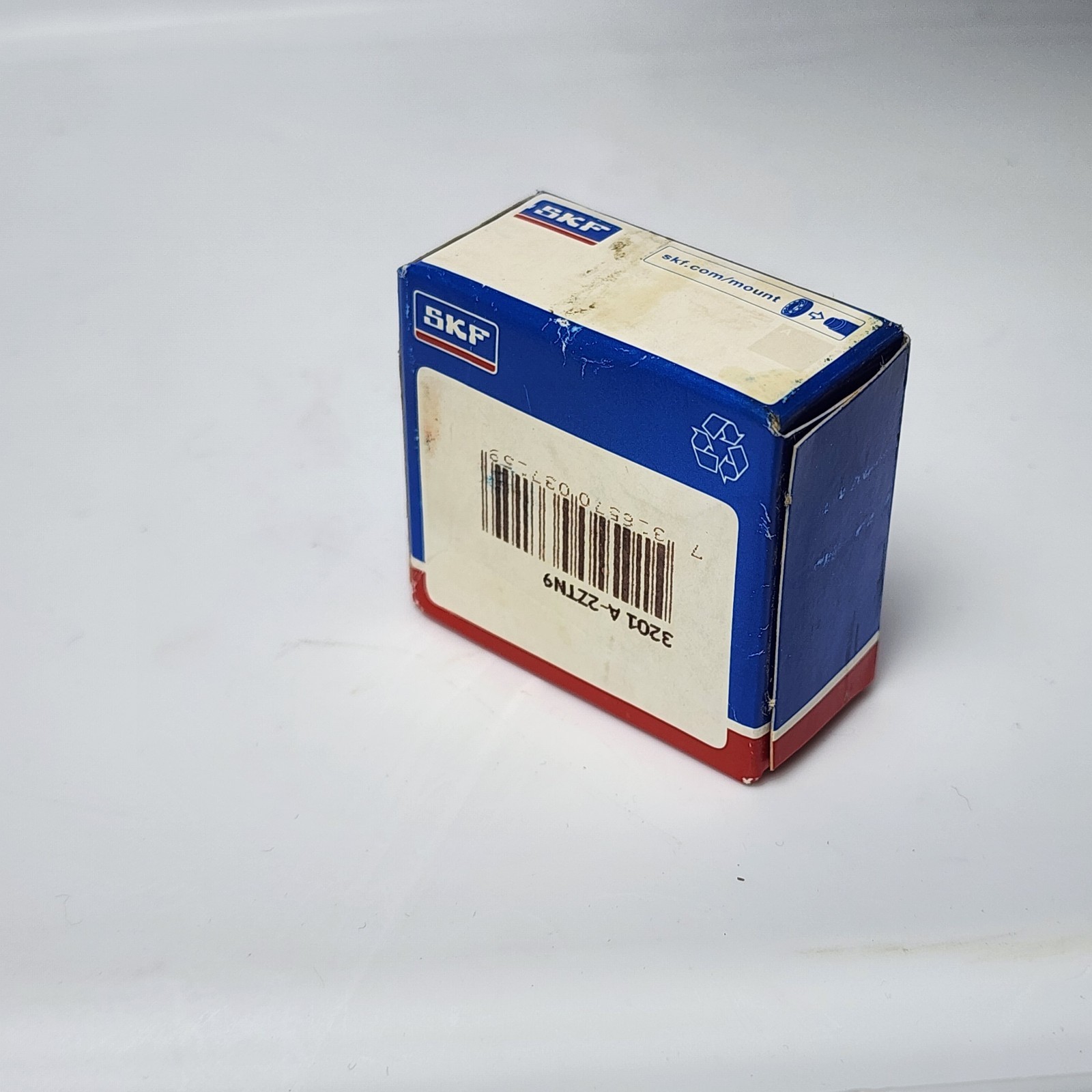 New SKF 3201 A 2ZTN9 Angular Contact Bearing 12mm x 32mm x 0.6250 in