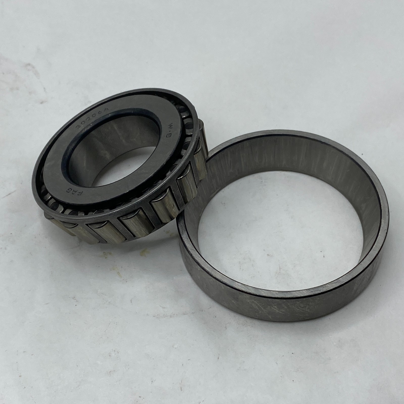 FAG 30206A TAPER ROLLER BEARING L-B CONSALIDATED BEARING 30206