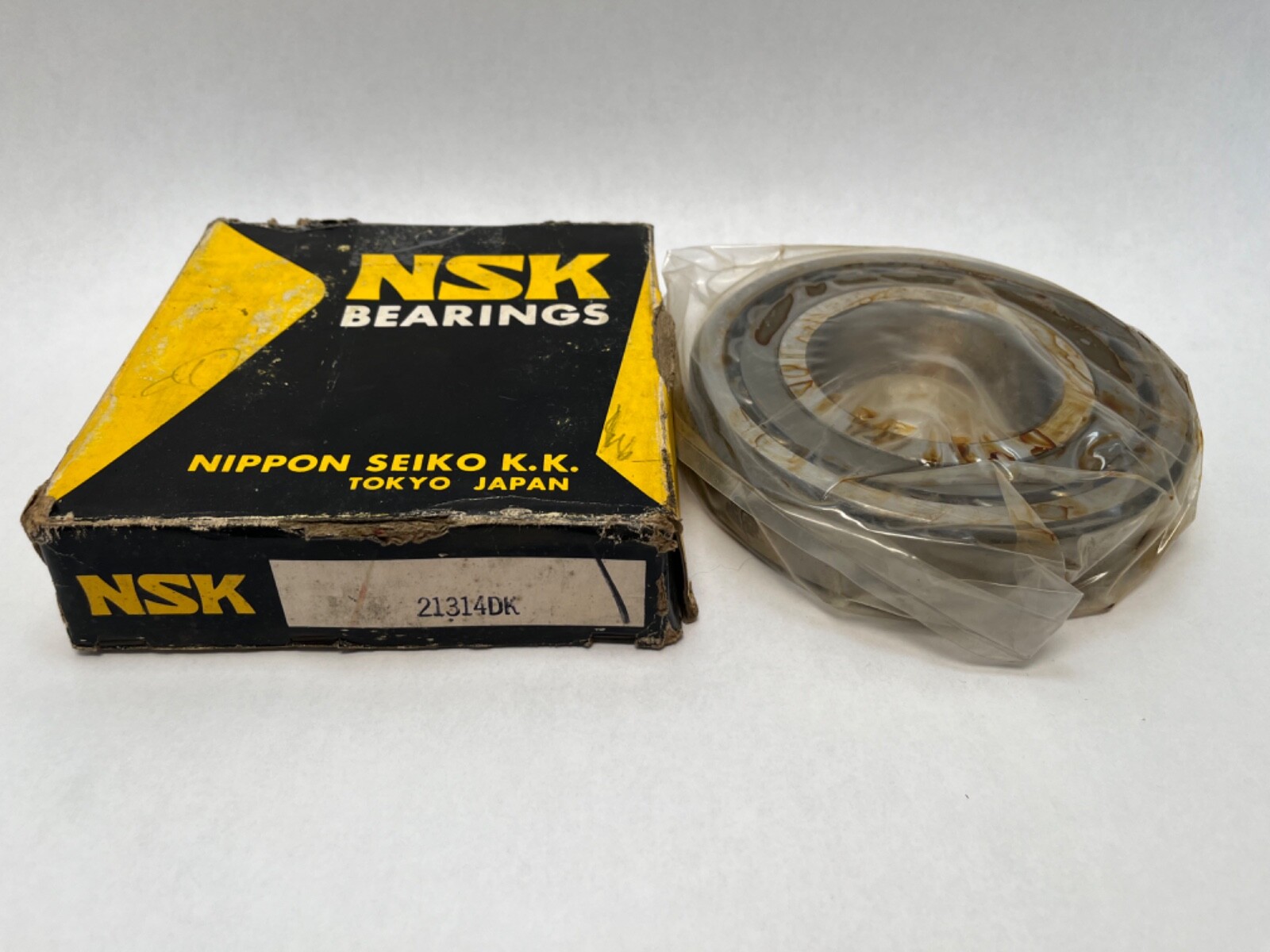 NSK 21314DK Spherical Bearing 70x150x35 mm 21314CK 21314CKJ 21314-D-K Japan