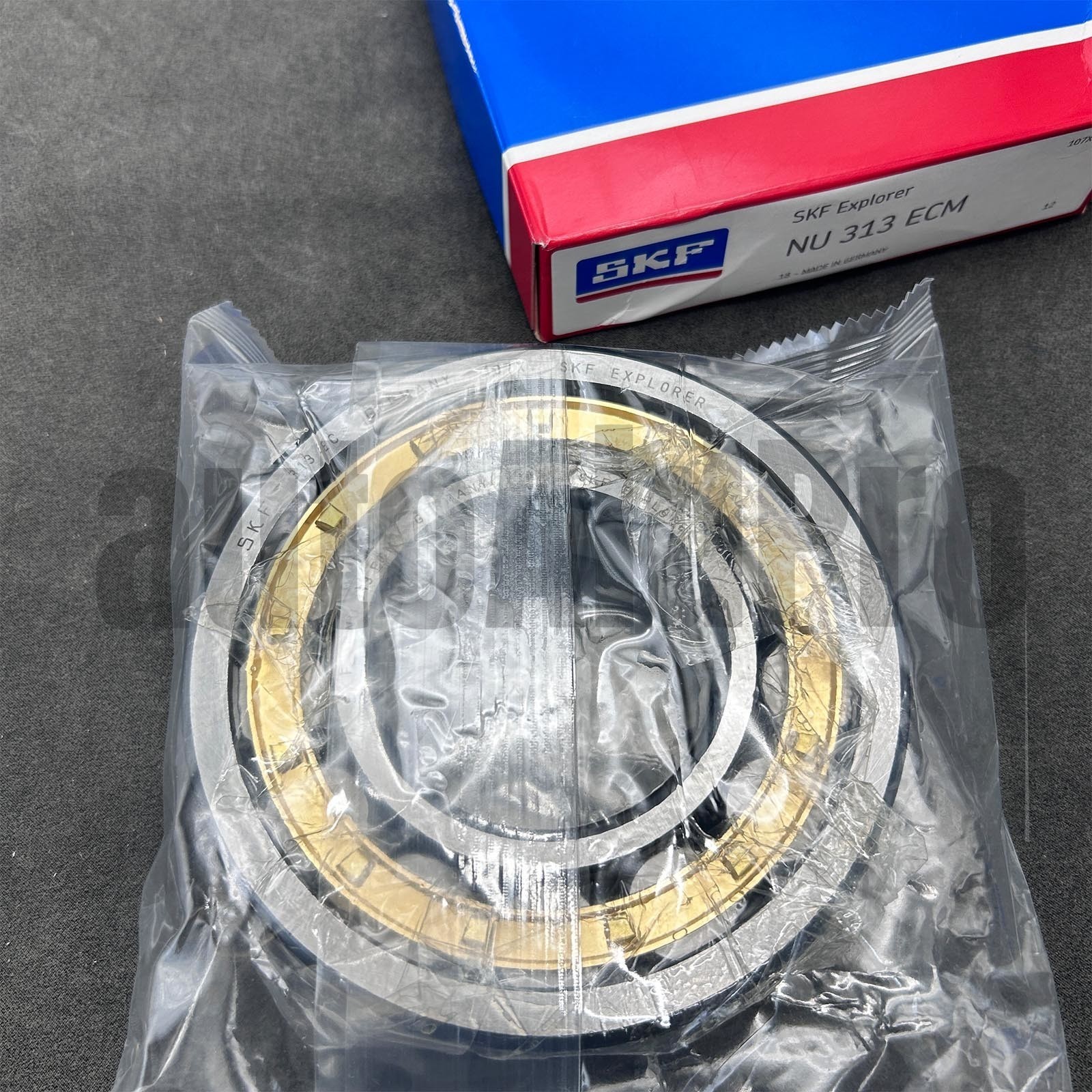 New NU 313 ECM Single Row Cylindrical Roller Bearing for SKF 65x140x33mm