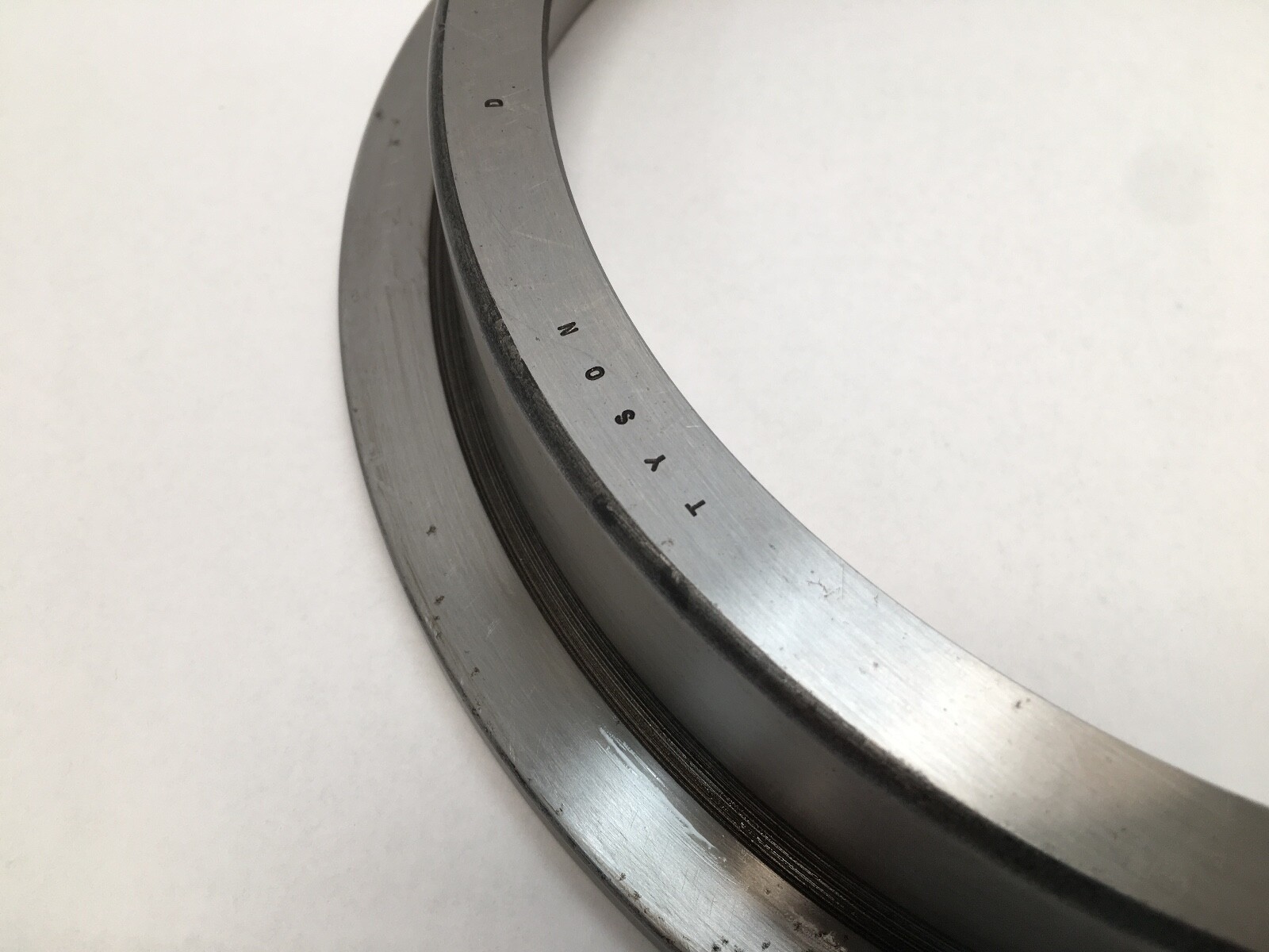 Tyson 67725B Flange Taper Roller Bearing Cup 9-3/4″ OD 1-5/8″ W 67725-B SKF USA