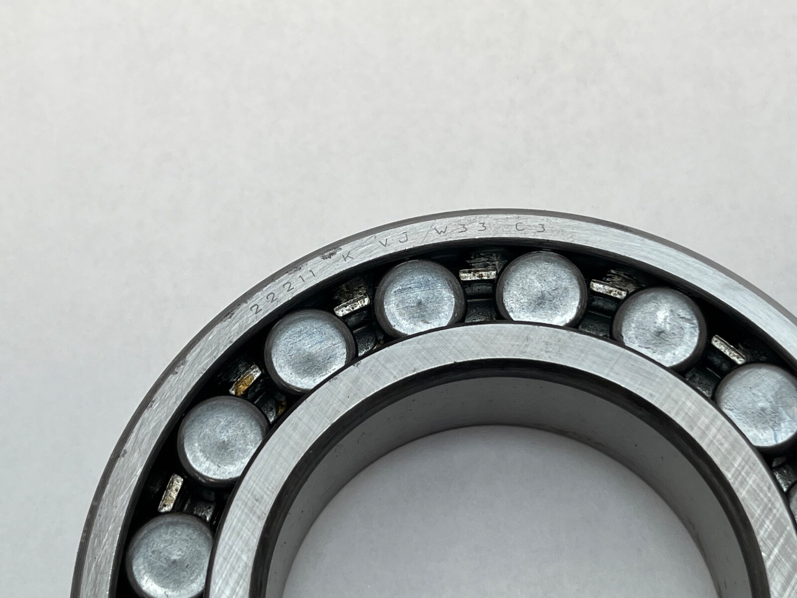 Torrington 22211KVJW33C3 Spherical Bearing 55x100x25 mm 22211-K-VJ-W33-C3 USA