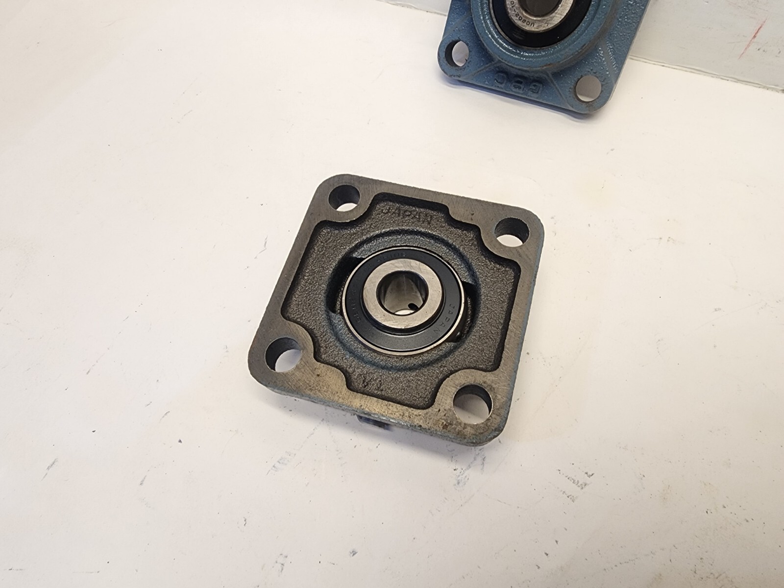 Set of 2 GBC F204- Square Flange Pillow Block Bearing .625 Bore made in Japan