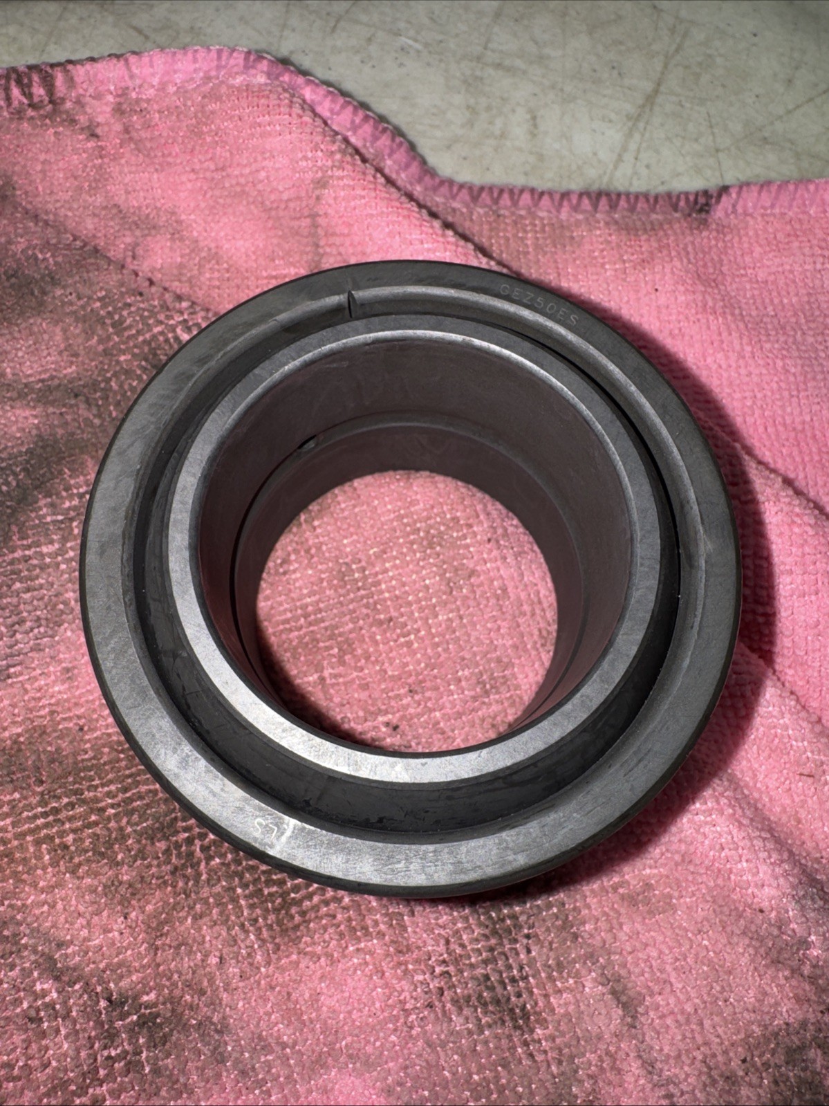 GEZ200ES SKF 50,8 x 80,96 x 44,45 mm SPHERICAL PLAIN