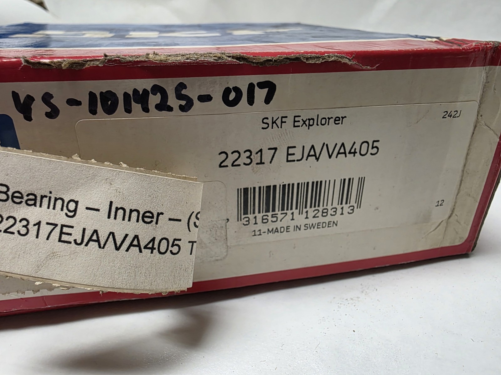 SKF 22317 EJA/VA405 Spherical Roller Bearing 180MM x 85MM x 60MM Made in Sweden
