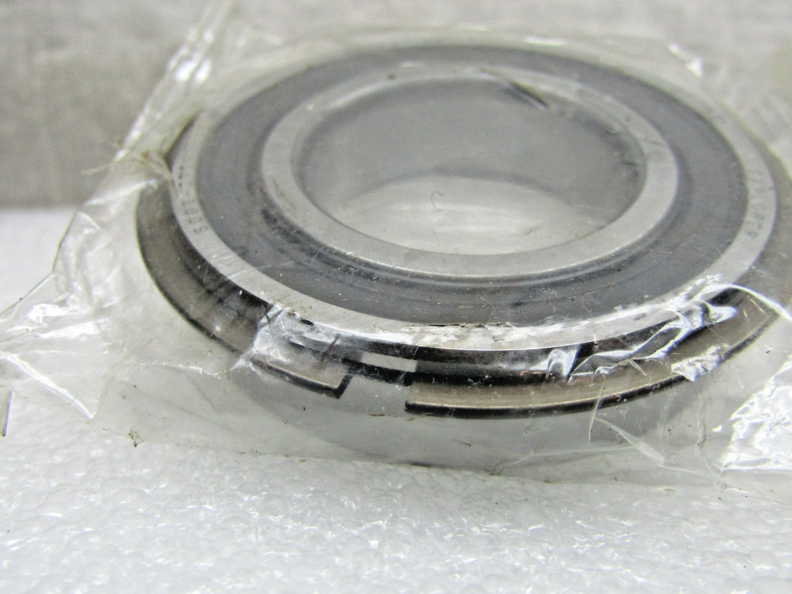 SKF 6006-2RSNR C3 30mm X 55mm X 13mm Sealed Snap Ring Bearing