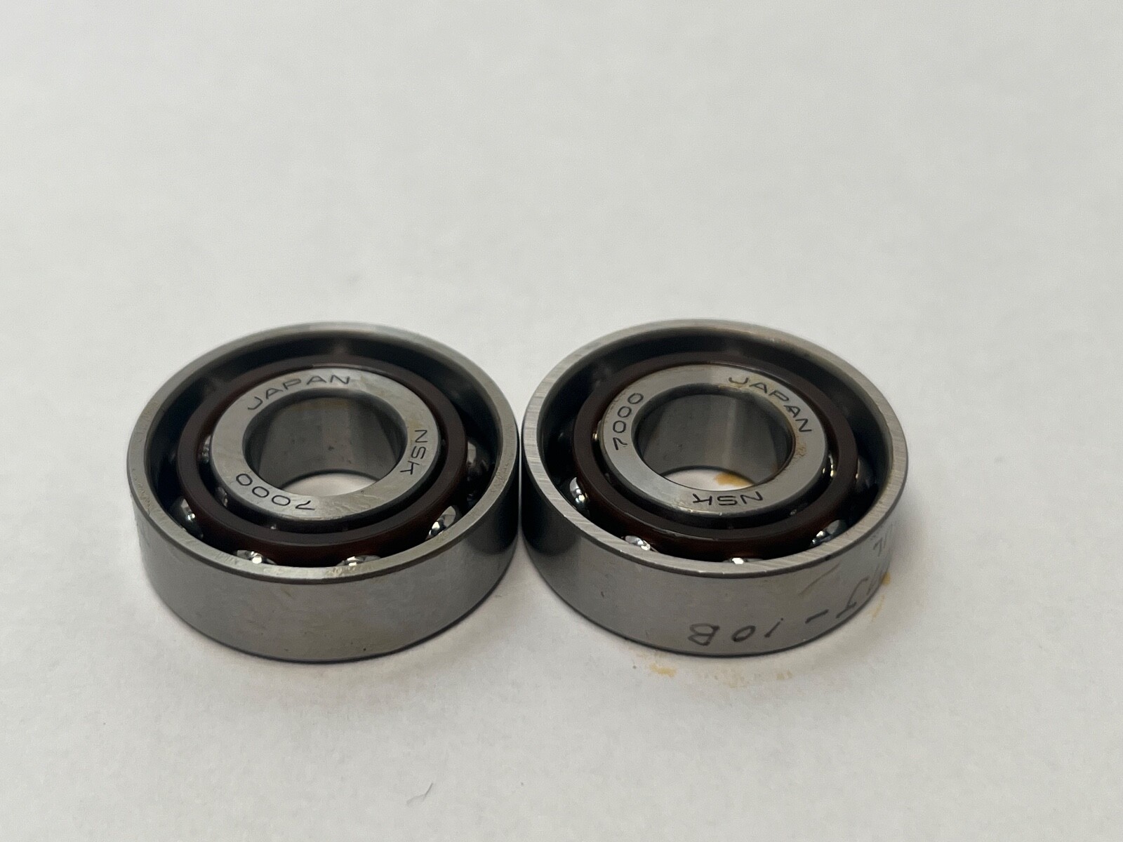 NSK 7000A5TYDULPA1 Bearing 10x26x8 mm 7000E 7000-A5-TY-DUL-PA1 Japan 2 Pcs