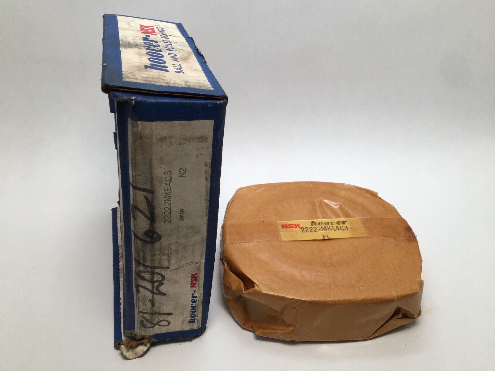 NSK 22222MKE4C3 Spherical Roller Bearing 110x200x53 mm 22222-M-K-E4-C3 Japan