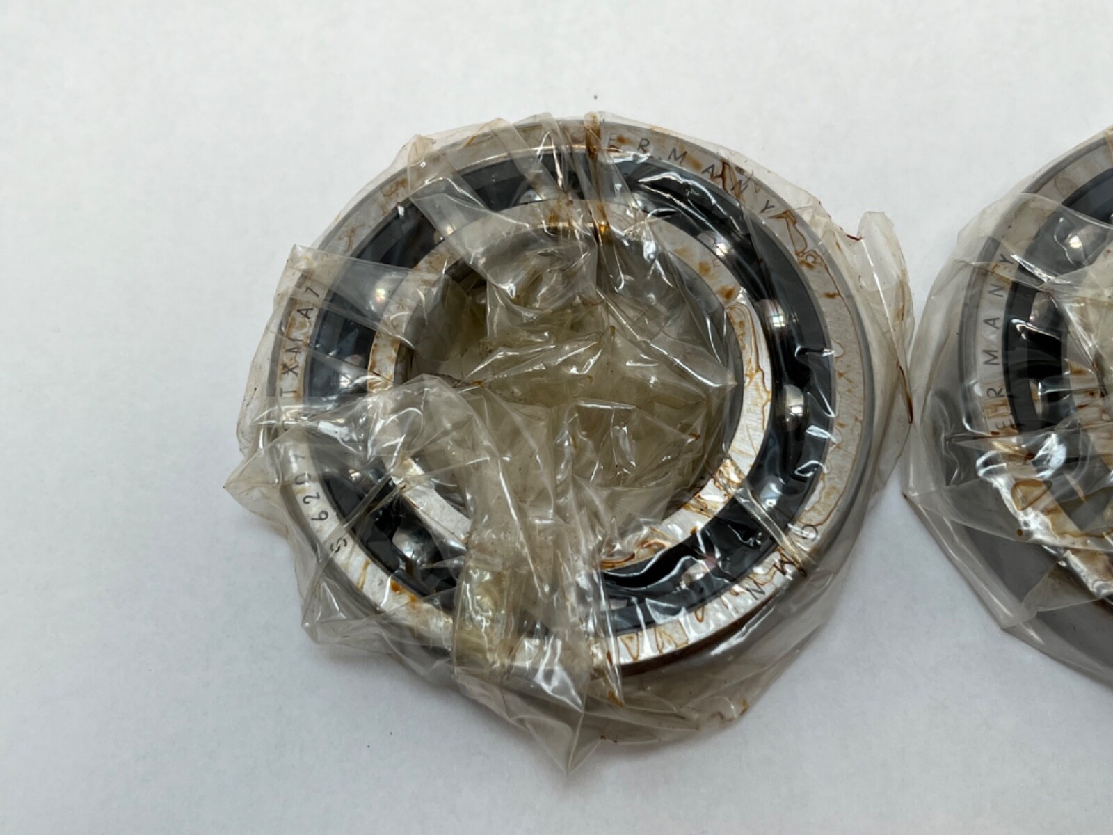 GMN S-6209-C-TXM-ABEC7-DUL Angular Bearing 7209C S-6209-C-TXM-P4-DUL 45x85x19 mm