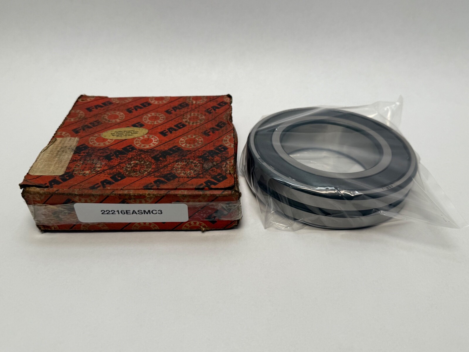 FAG 22216EAS.M.C3 Bearing 22216E 22216-E-A-S-M-C3-W33 80x140x33 mm