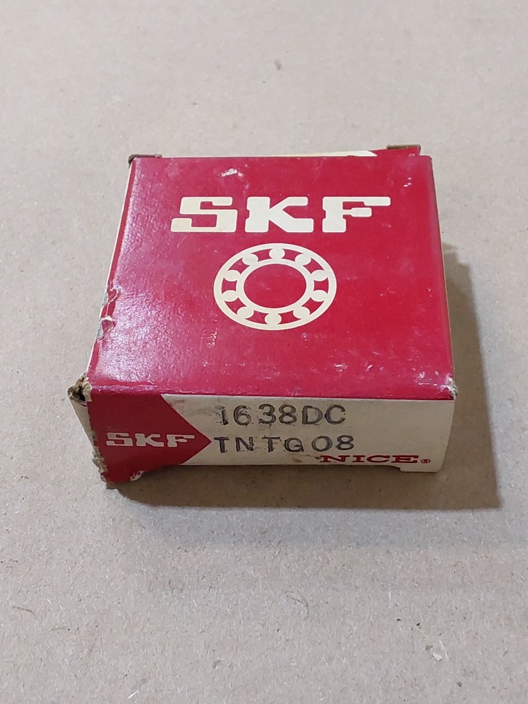 NEW SKF BALL BEARING 1638 DC TNTG08