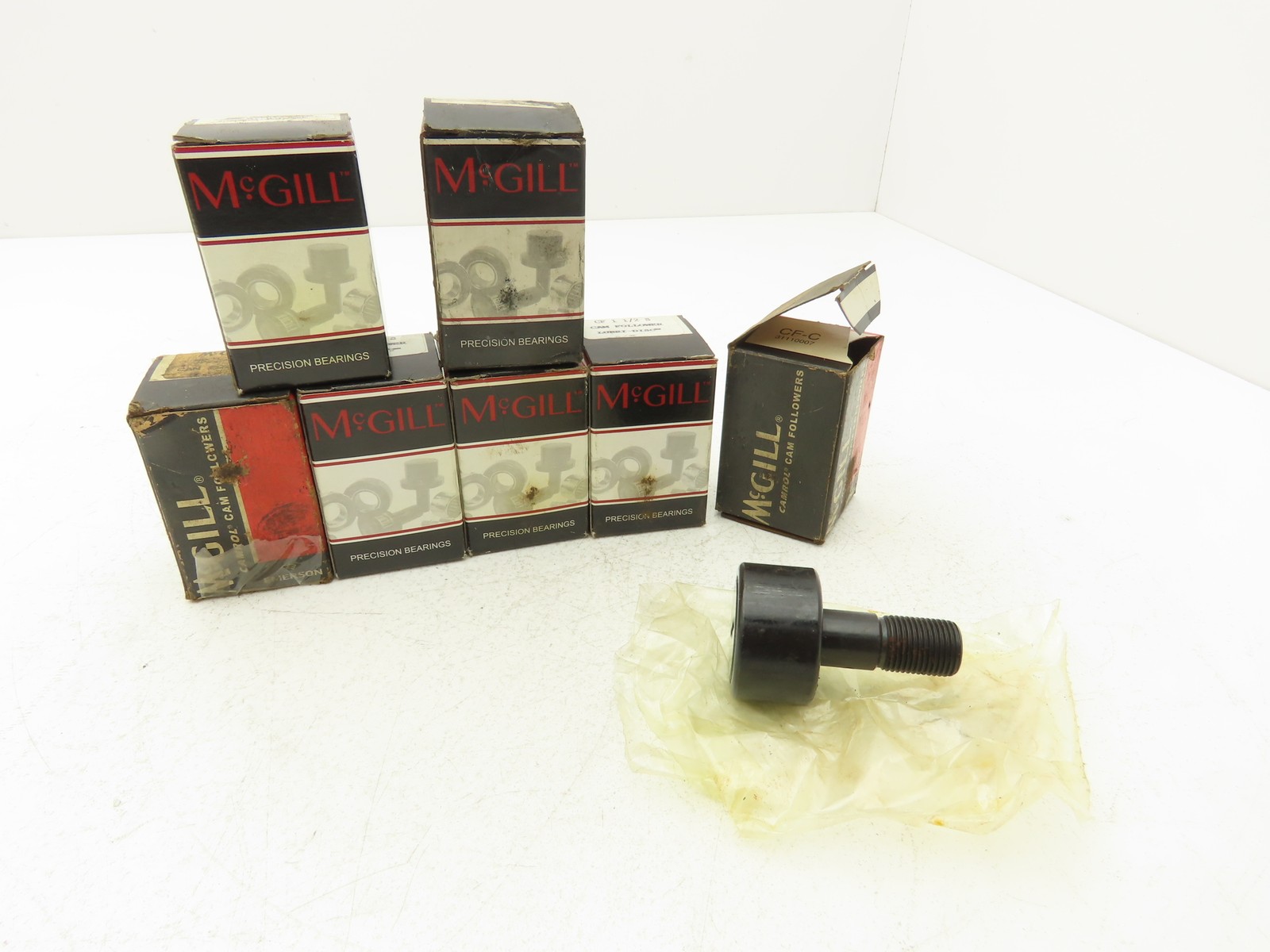 McGill CF 1 1/2 S Cam Follower Roller 1.50″ OD x .875″ Width Lot of 7