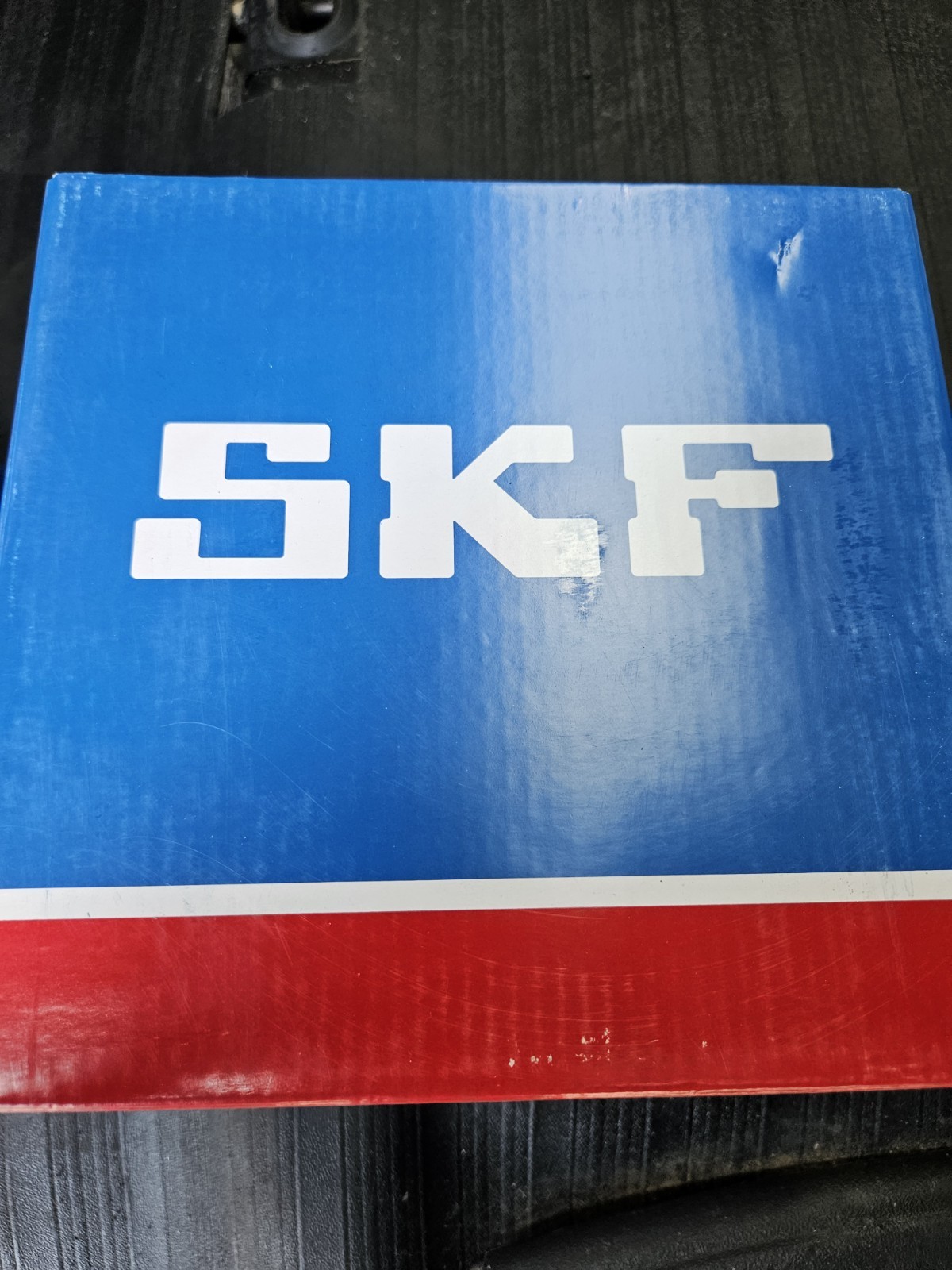 SKF Explorer 22220 EK/C3 Spherical Roller Bearing NEW